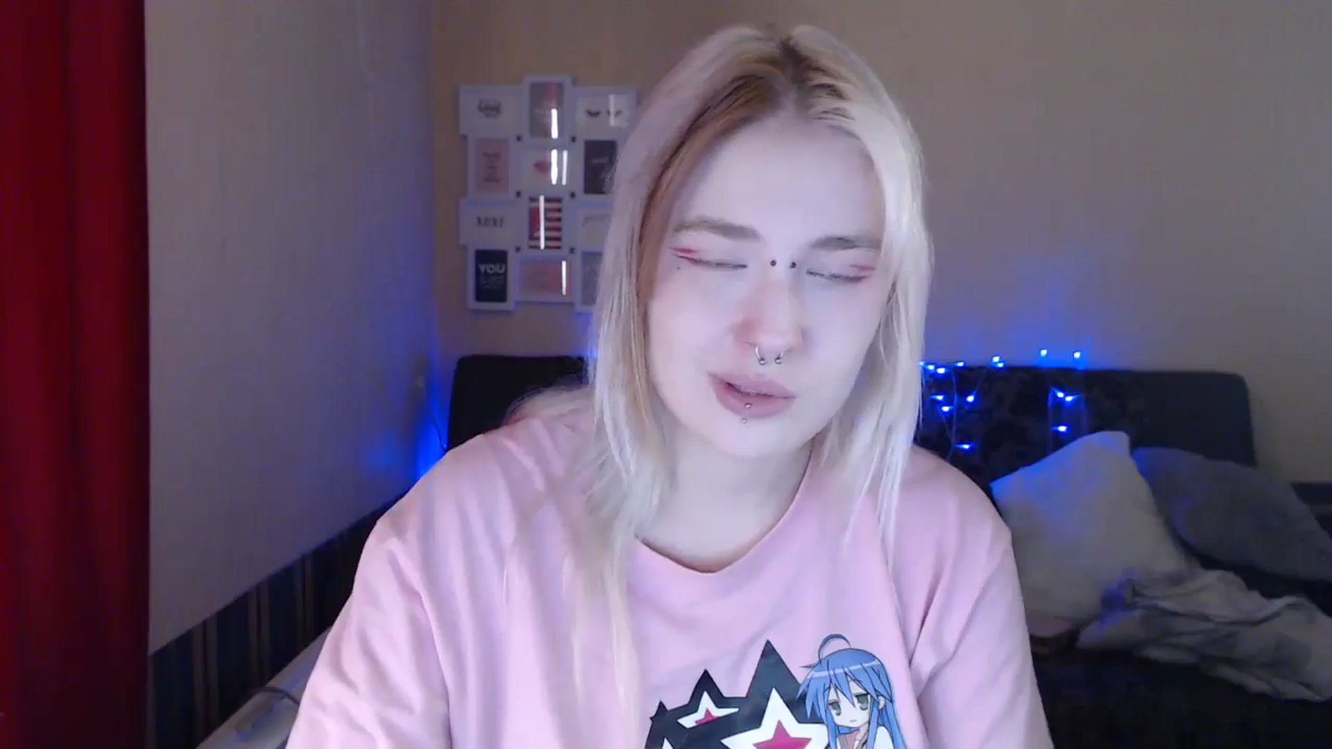 Gallery image thumbnail from Killinna's myfreecams stream on, 09/15/2024, 13:11 image 12 of 20