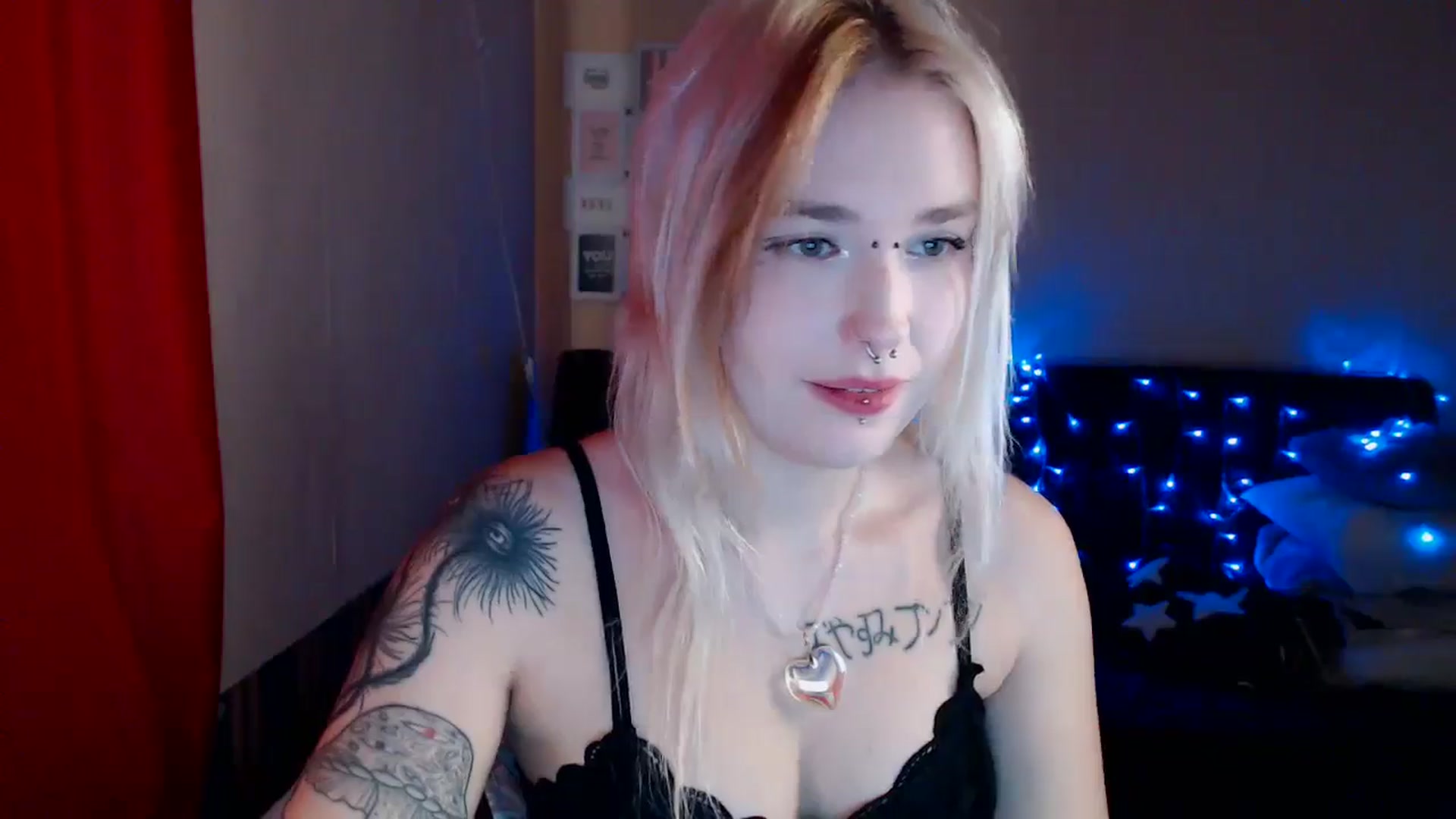 Gallery image thumbnail from Killinna's myfreecams stream on, 09/26/2024, 14:01 image 15 of 20