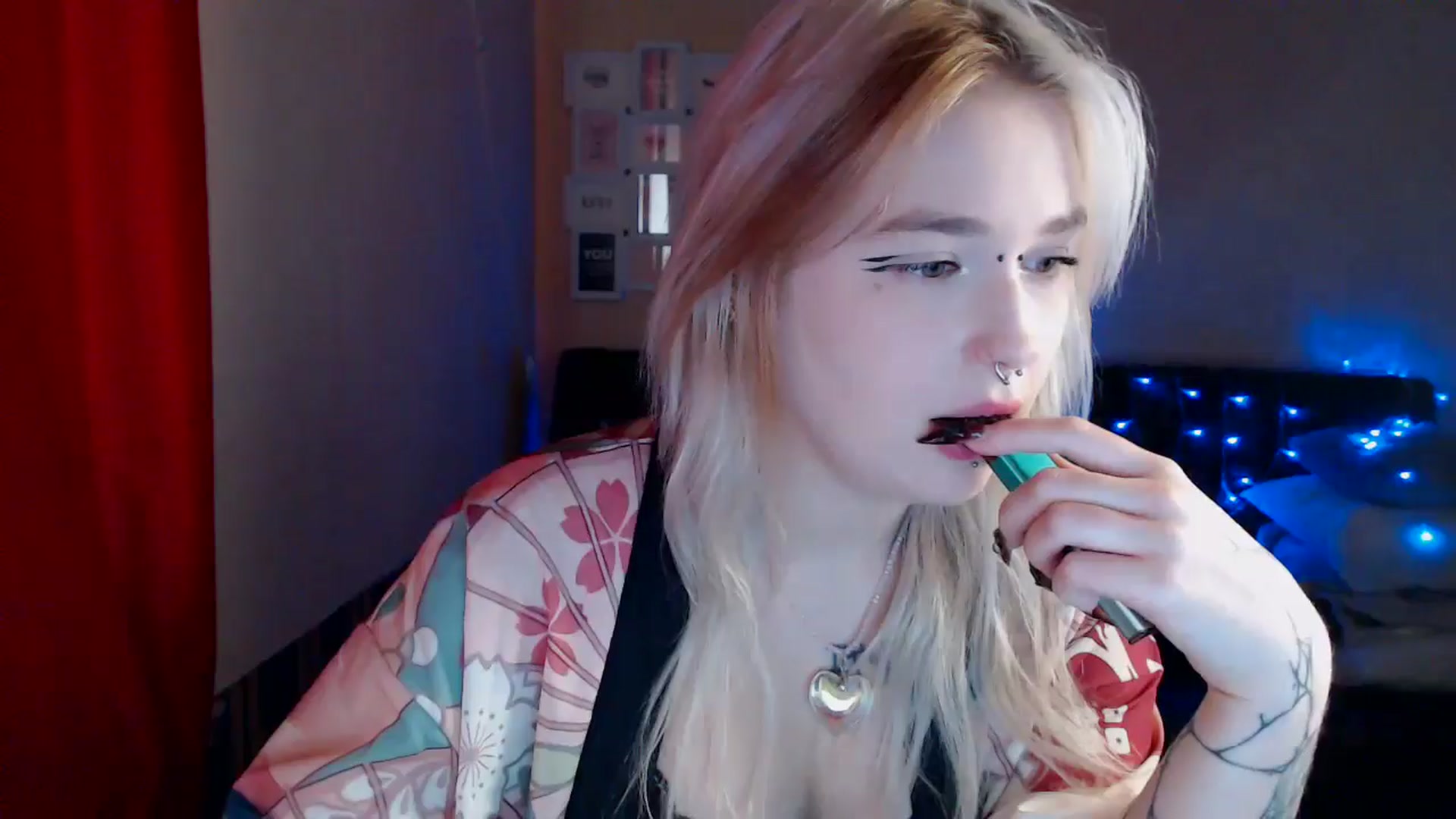 Gallery image thumbnail from Killinna's myfreecams stream on, 09/26/2024, 14:01 image 7 of 20