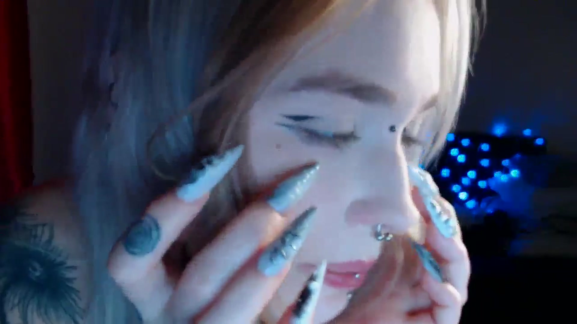 Gallery image thumbnail from Killinna's myfreecams stream on, 09/29/2024, 15:00 image 20 of 20