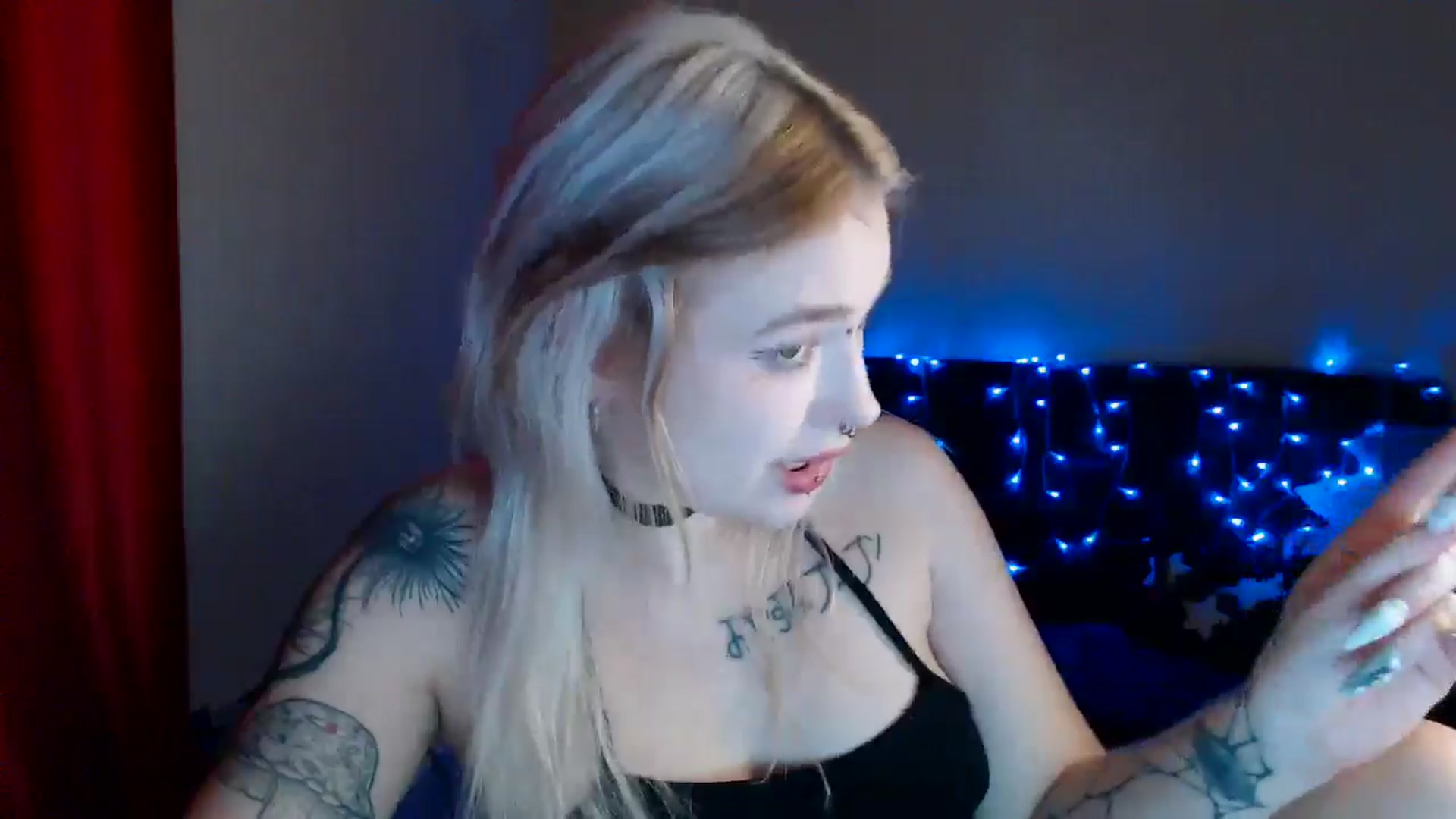 Gallery image thumbnail from Killinna's myfreecams stream on, 09/29/2024, 15:00 image 14 of 20