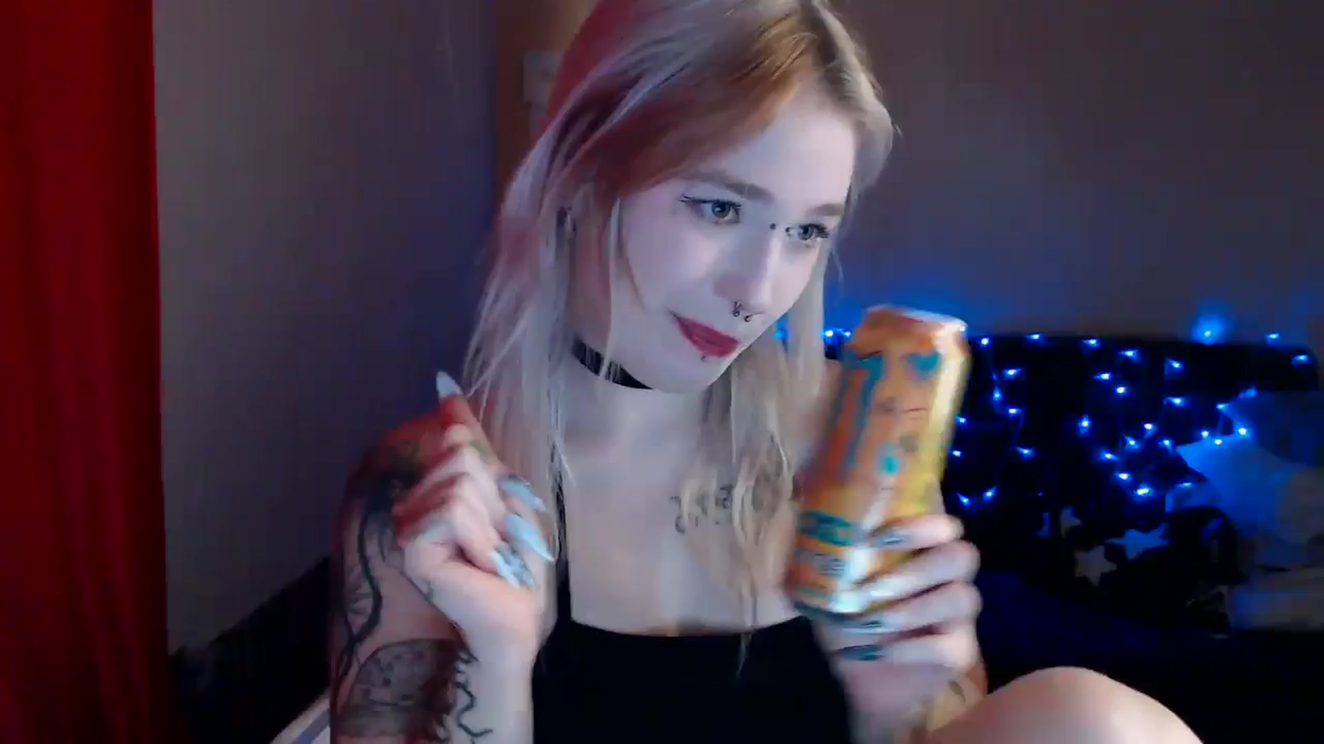 Gallery image thumbnail from Killinna's myfreecams stream on, 09/29/2024, 15:00 image 1 of 20