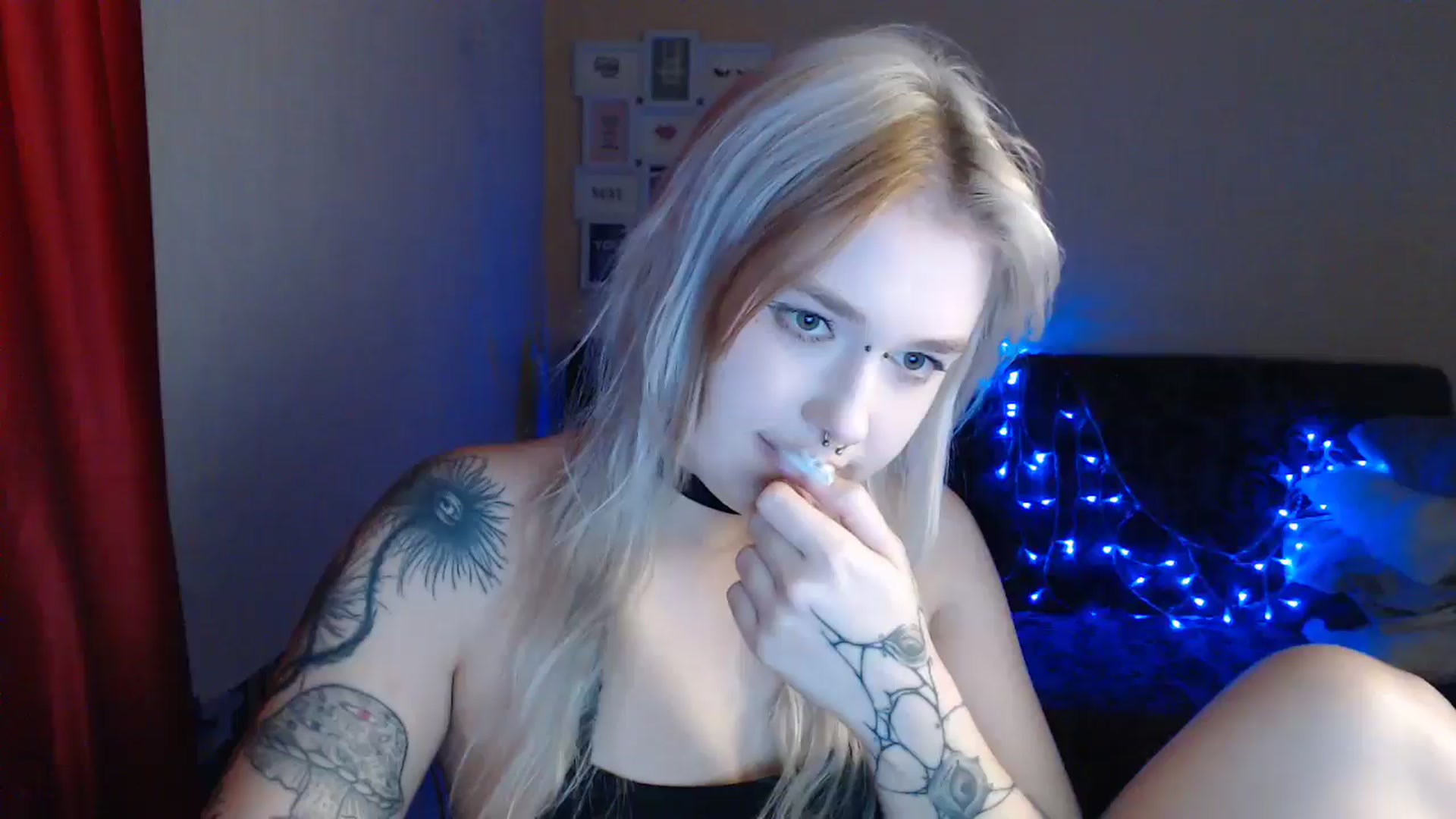 Gallery image thumbnail from Killinna's myfreecams stream on, 09/29/2024, 17:13 image 10 of 20