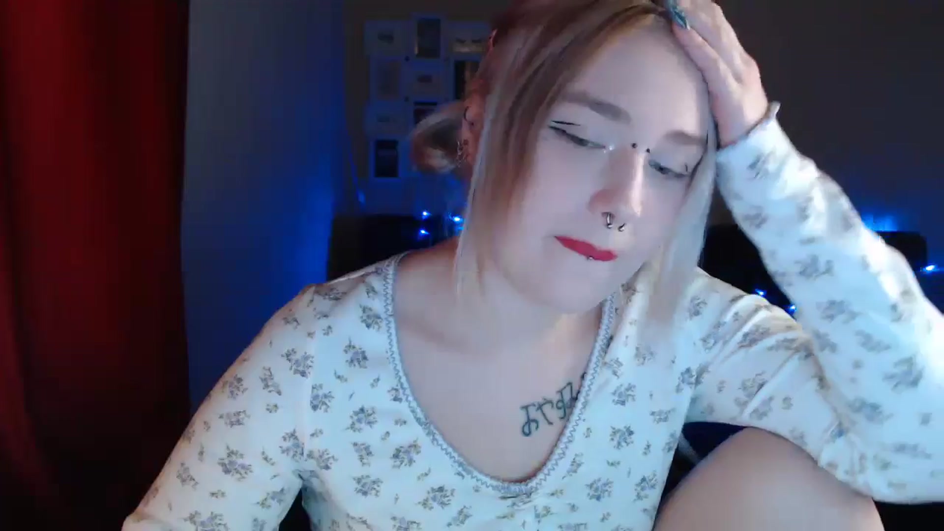 Gallery image thumbnail from Killinna's myfreecams stream on, 10/09/2024, 14:49 image 11 of 20