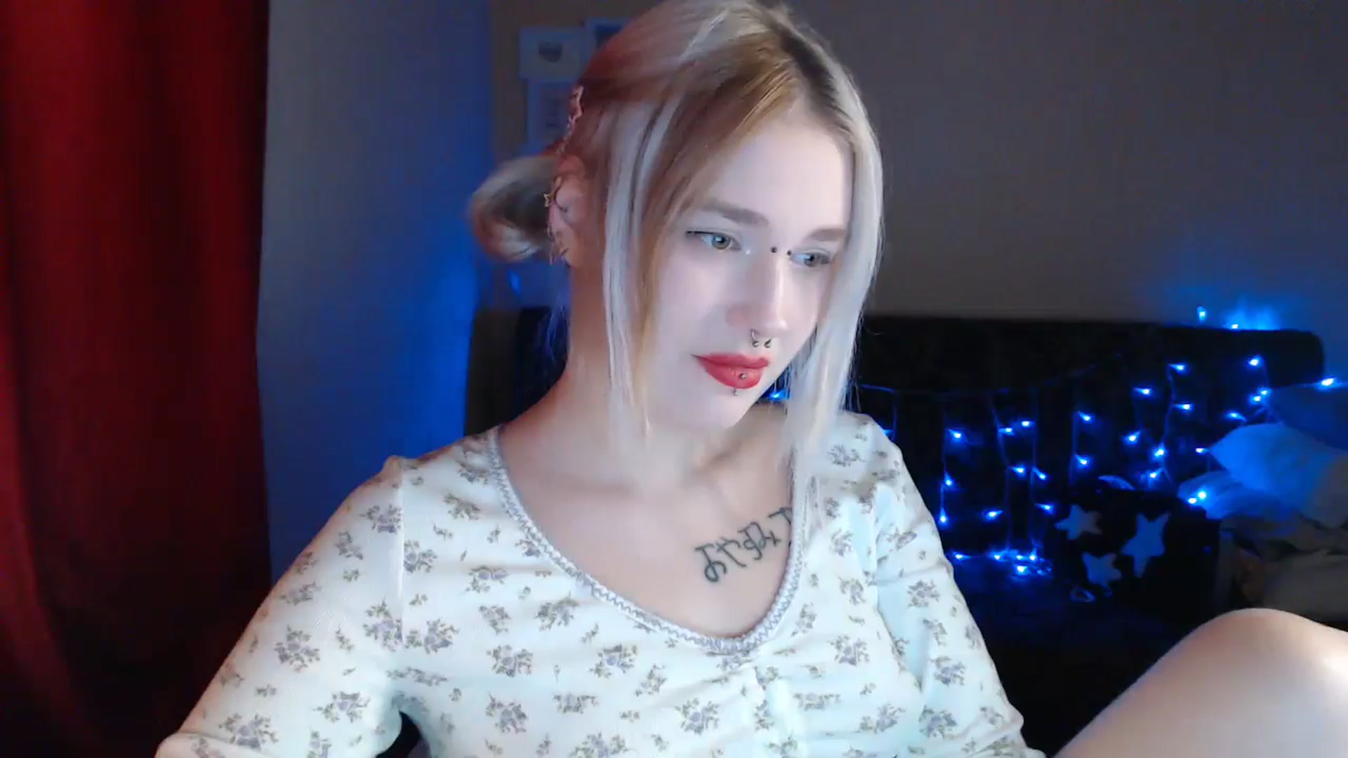 Gallery image thumbnail from Killinna's myfreecams stream on, 10/09/2024, 14:49 image 12 of 20