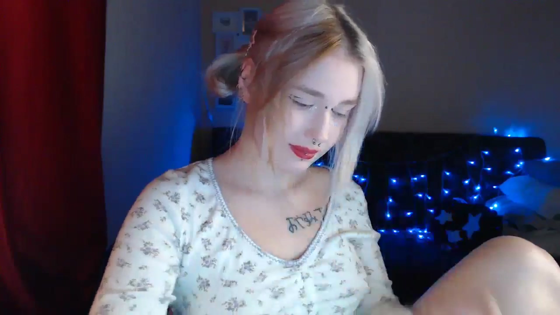 Gallery image thumbnail from Killinna's myfreecams stream on, 10/09/2024, 14:49 image 18 of 20