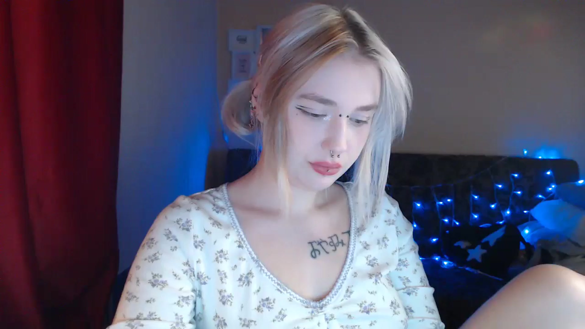 Gallery image thumbnail from Killinna's myfreecams stream on, 10/09/2024, 16:24 image 13 of 20