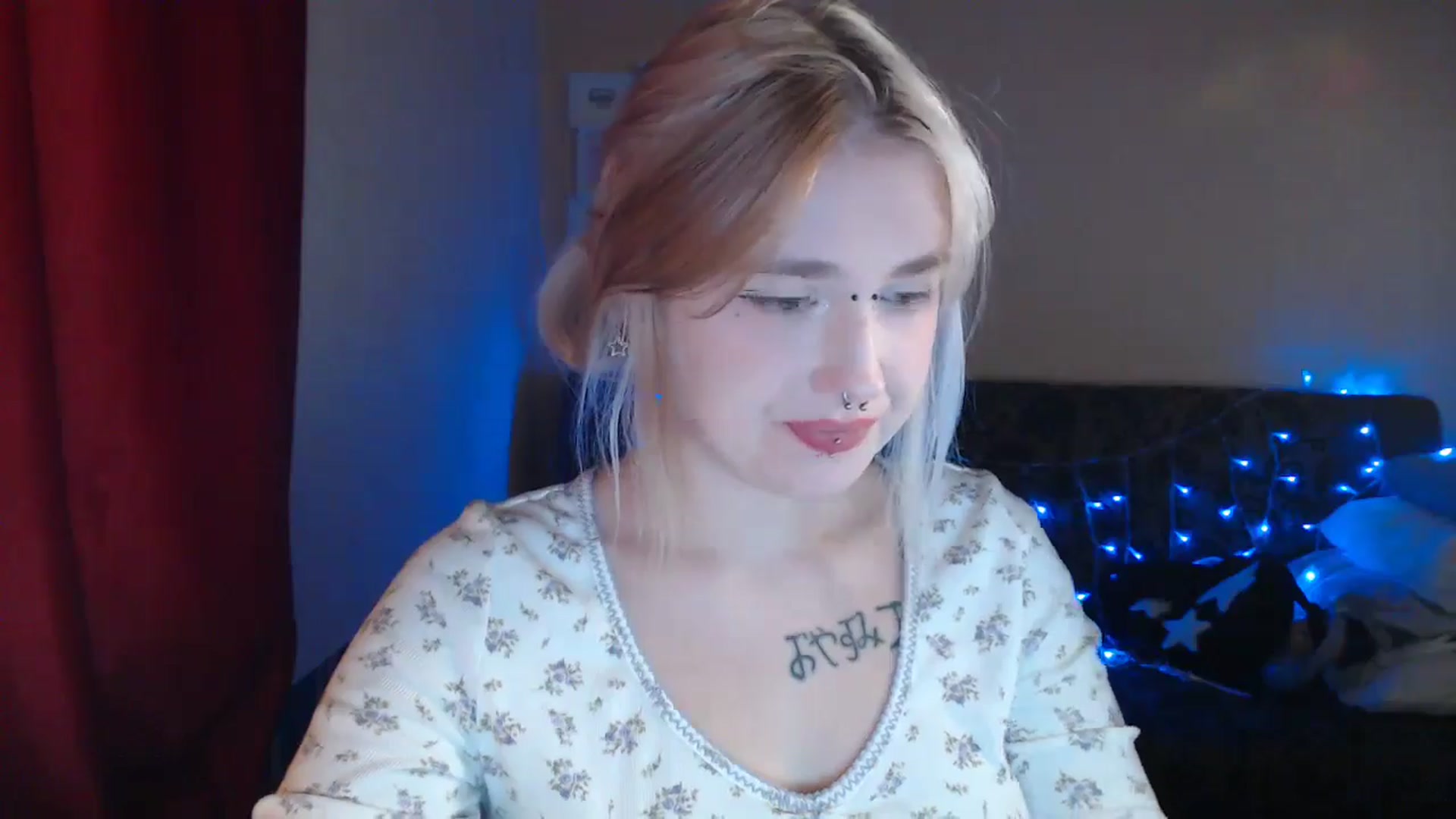 Gallery image thumbnail from Killinna's myfreecams stream on, 10/09/2024, 16:24 image 10 of 20