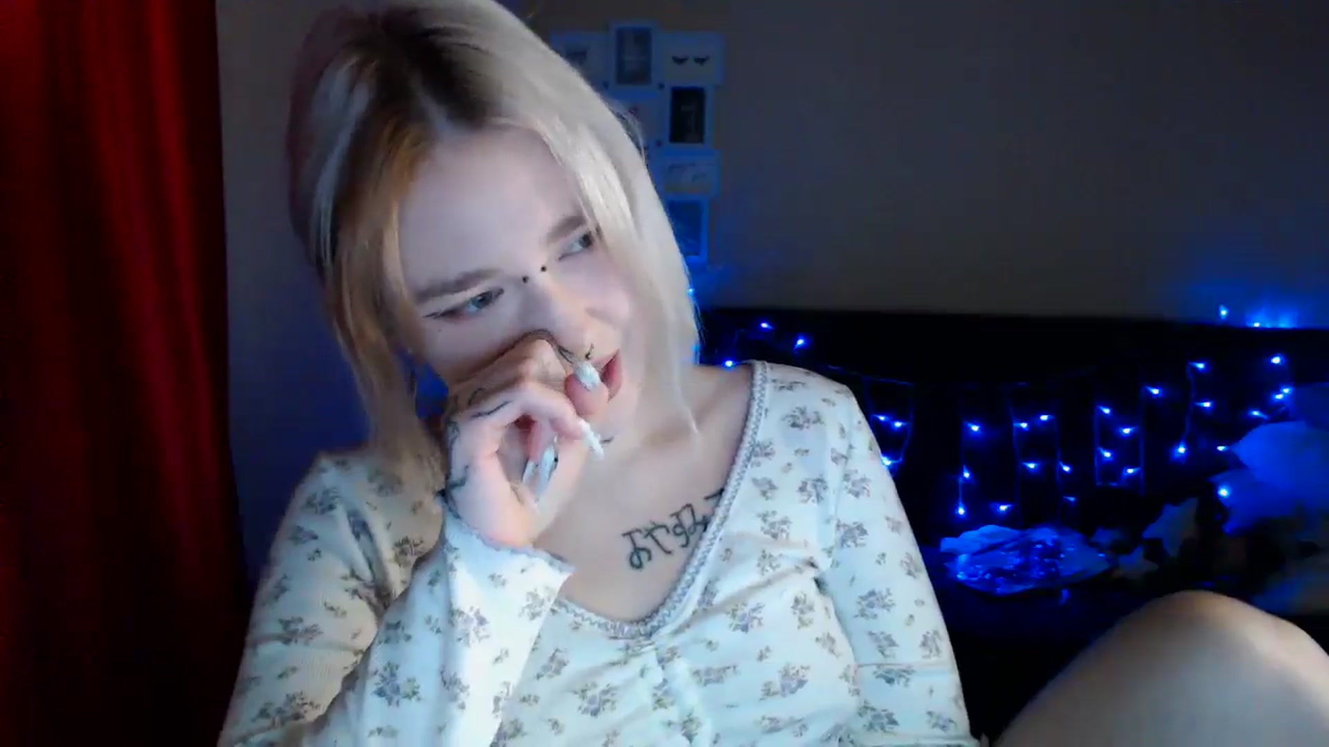 Gallery image thumbnail from Killinna's myfreecams stream on, 10/11/2024, 15:03 image 8 of 20