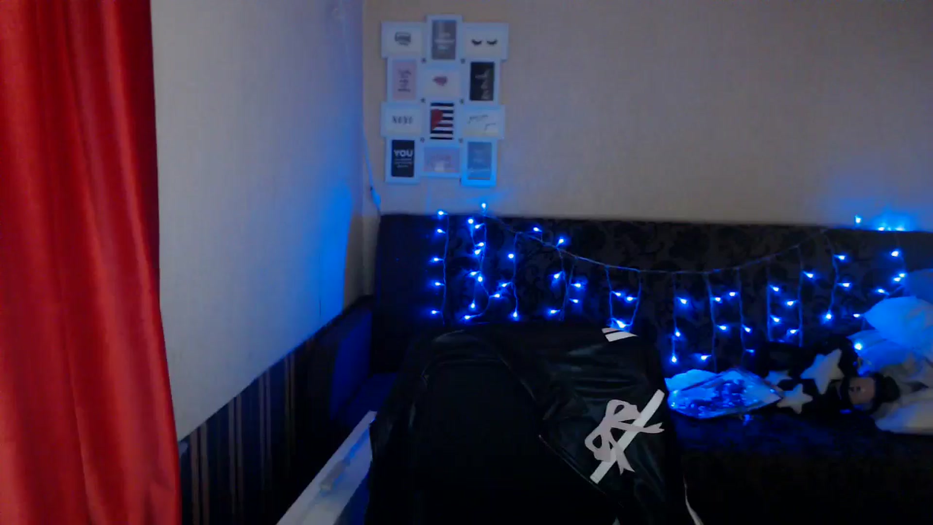 Gallery image thumbnail from Killinna's myfreecams stream on, 10/11/2024, 15:03 image 4 of 20