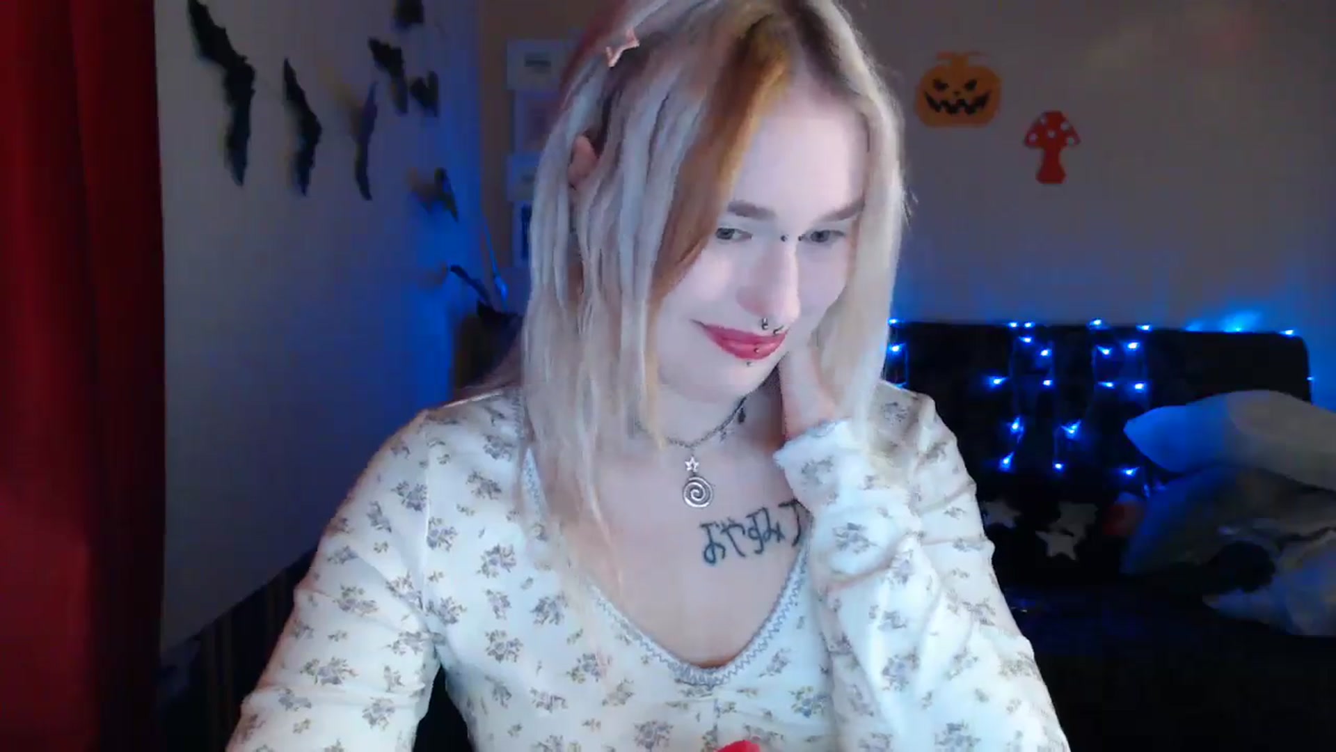 Gallery image thumbnail from Killinna's myfreecams stream on, 10/13/2024, 15:06 image 19 of 20