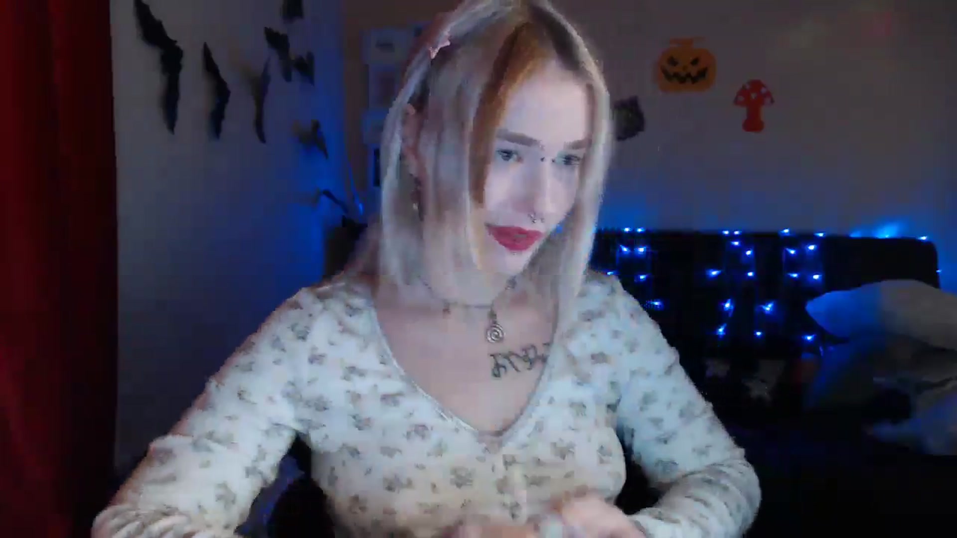 Gallery image thumbnail from Killinna's myfreecams stream on, 10/13/2024, 15:06 image 8 of 20