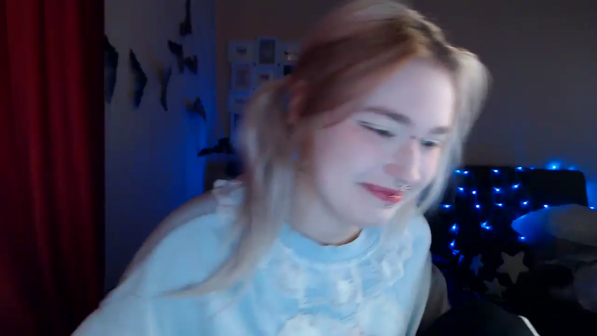 Gallery image thumbnail from Killinna's myfreecams stream on, 10/15/2024, 15:01 image 1 of 20