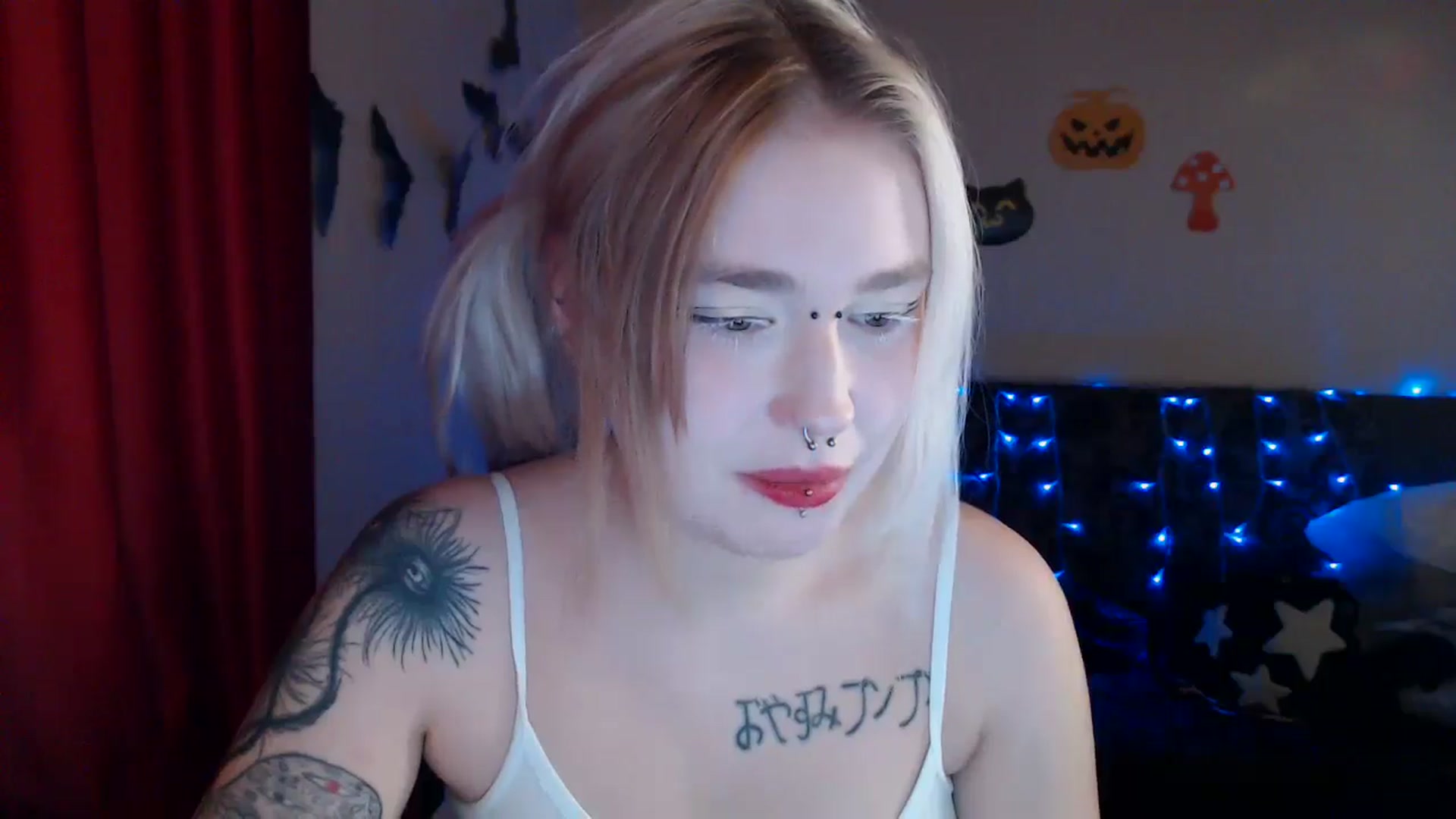 Gallery image thumbnail from Killinna's myfreecams stream on, 10/15/2024, 15:01 image 19 of 20