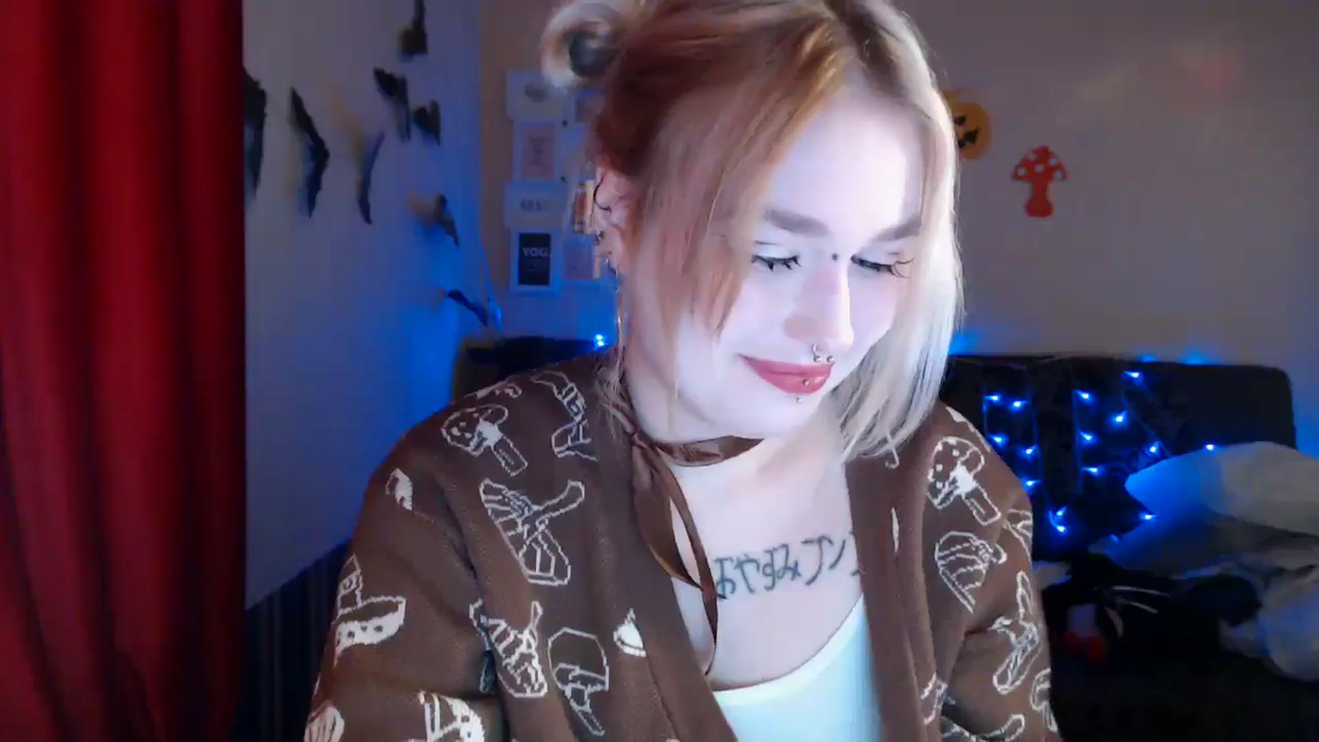 Gallery image thumbnail from Killinna's myfreecams stream on, 10/17/2024, 14:45 image 9 of 20