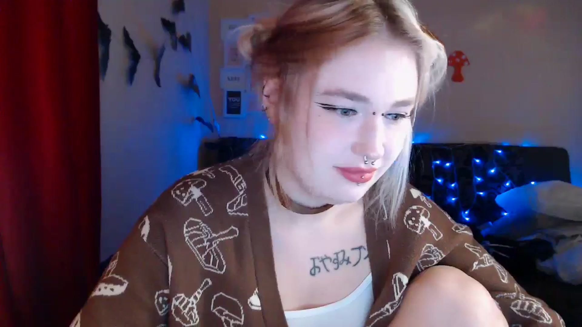 Gallery image thumbnail from Killinna's myfreecams stream on, 10/17/2024, 17:03 image 4 of 20