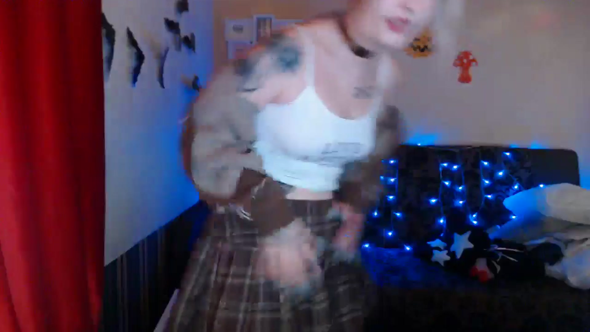 Gallery image thumbnail from Killinna's myfreecams stream on, 10/17/2024, 17:19 image 6 of 20