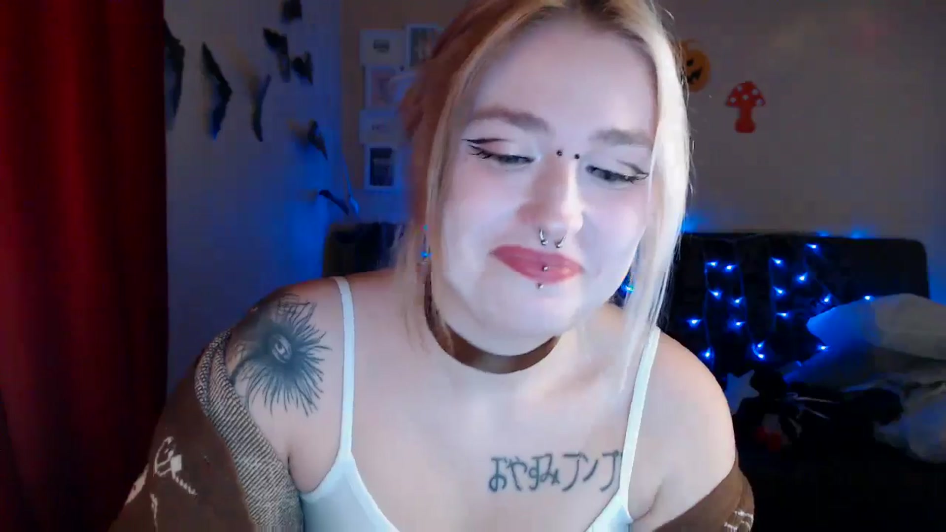 Gallery image thumbnail from Killinna's myfreecams stream on, 10/17/2024, 17:19 image 5 of 20