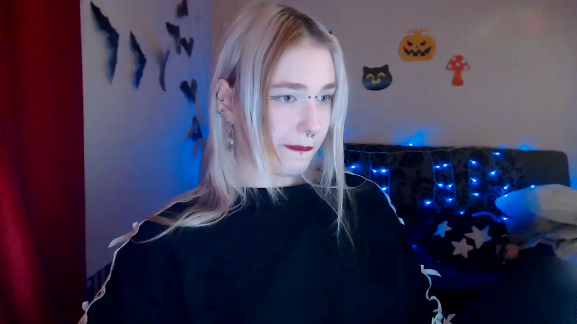 Gallery image thumbnail from Killinna's myfreecams stream on, 10/20/2024, 14:22 image 3 of 20