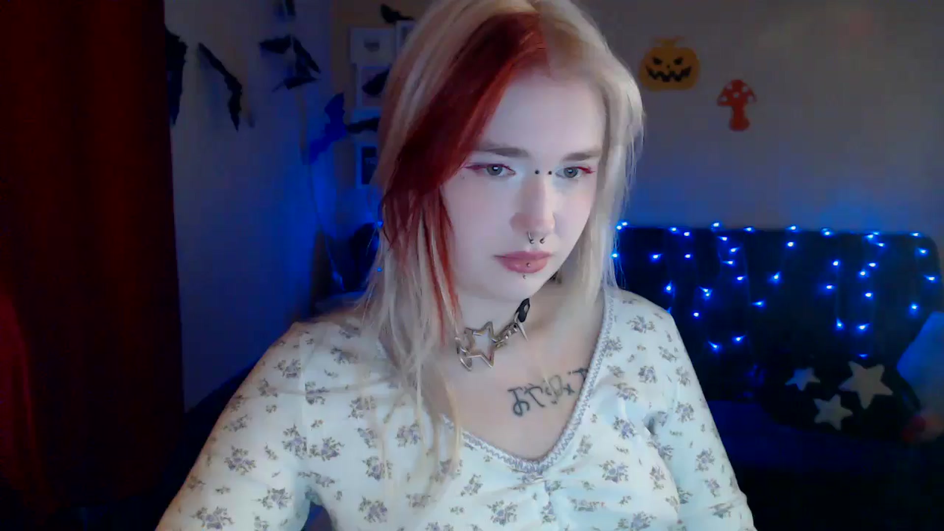 Gallery image thumbnail from Killinna's myfreecams stream on, 10/23/2024, 14:36 image 18 of 20