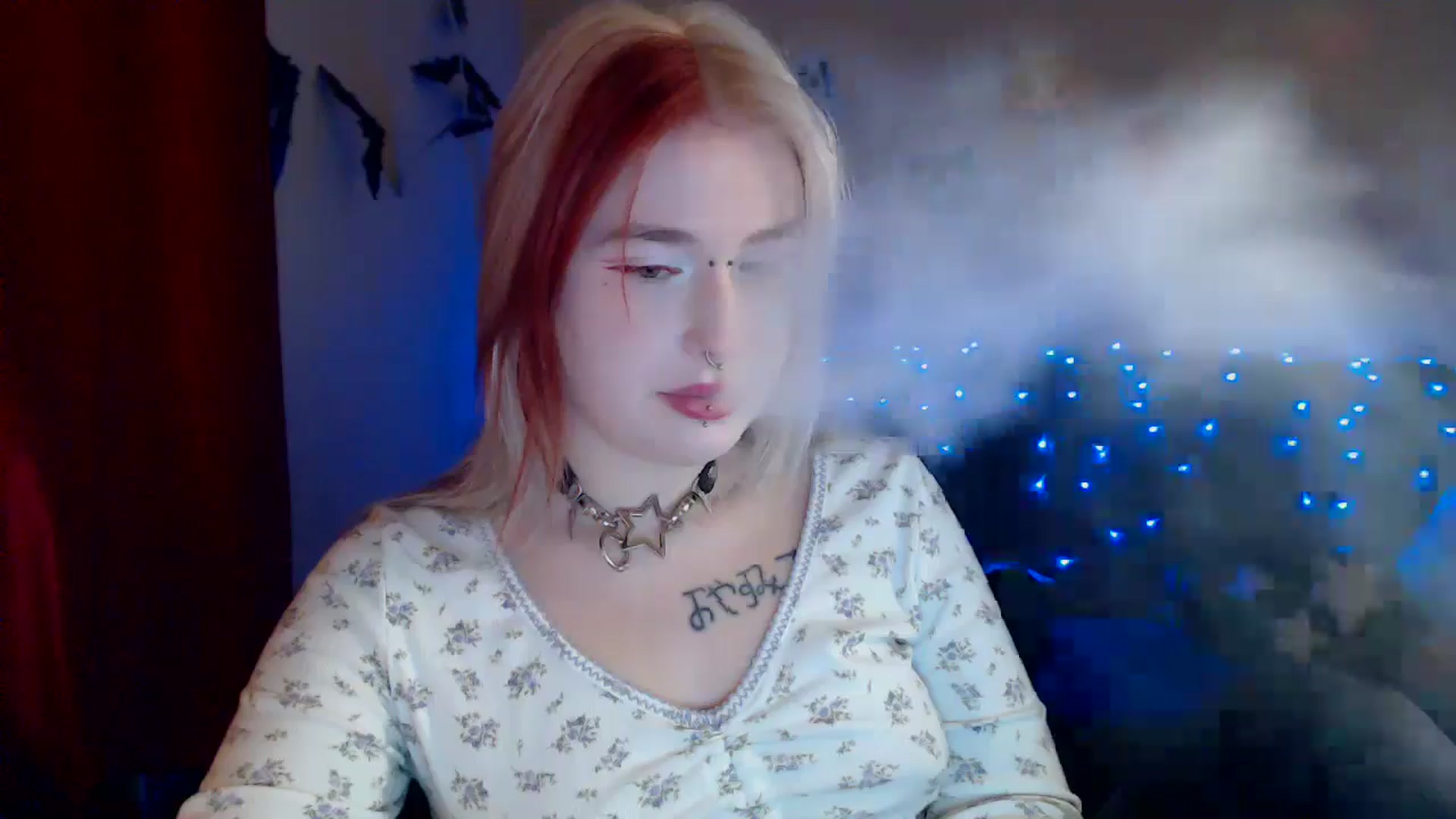 Gallery image thumbnail from Killinna's myfreecams stream on, 10/23/2024, 14:36 image 4 of 20