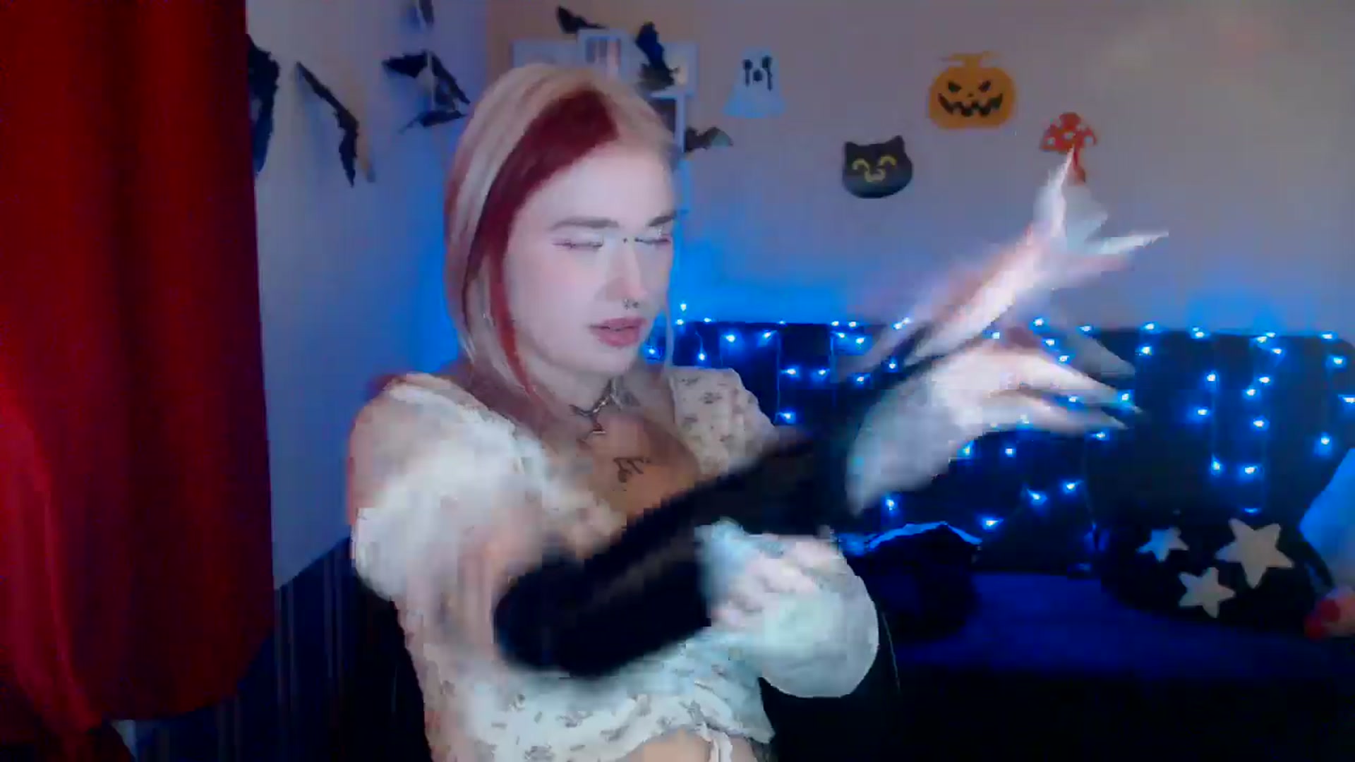 Gallery image thumbnail from Killinna's myfreecams stream on, 10/23/2024, 14:36 image 3 of 20