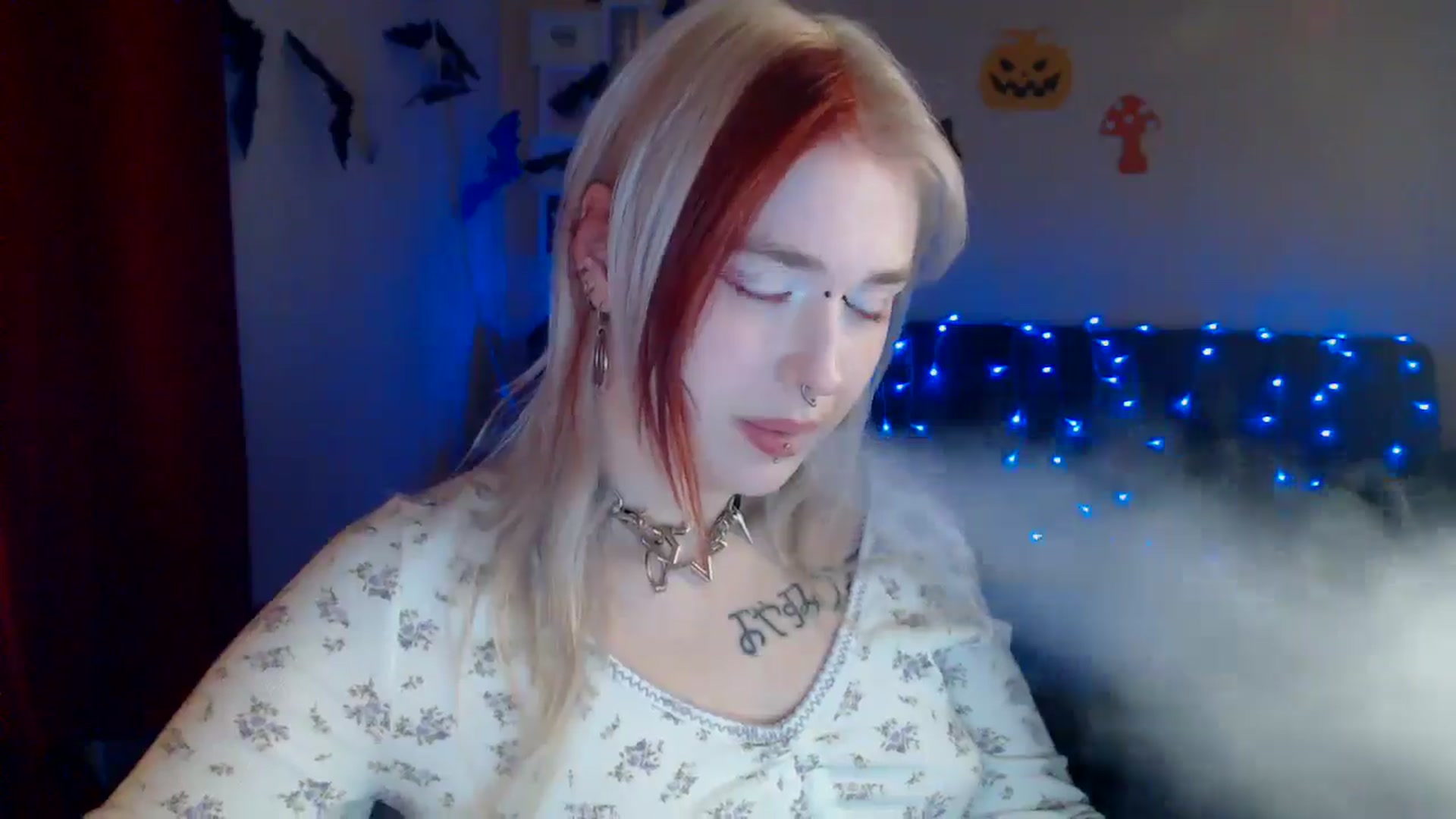 Gallery image thumbnail from Killinna's myfreecams stream on, 10/23/2024, 16:26 image 19 of 20