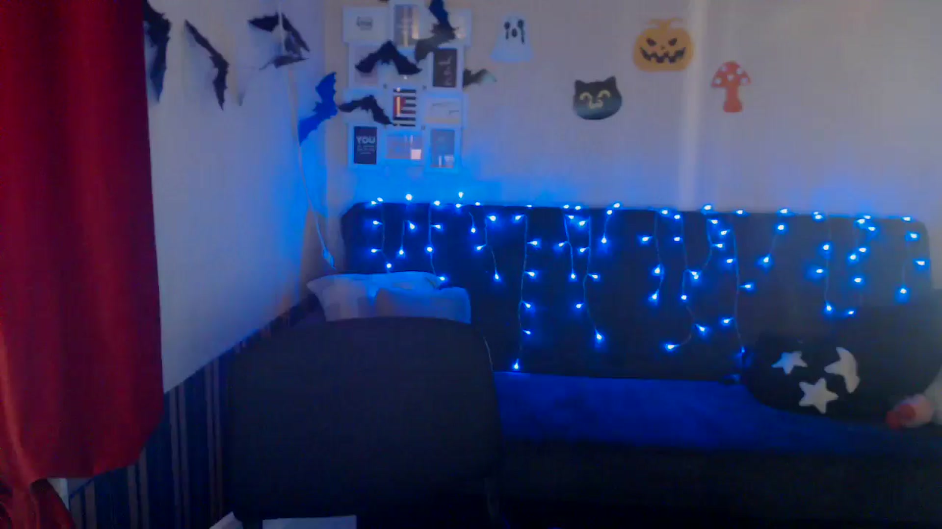 Gallery image thumbnail from Killinna's myfreecams stream on, 10/23/2024, 16:26 image 16 of 20