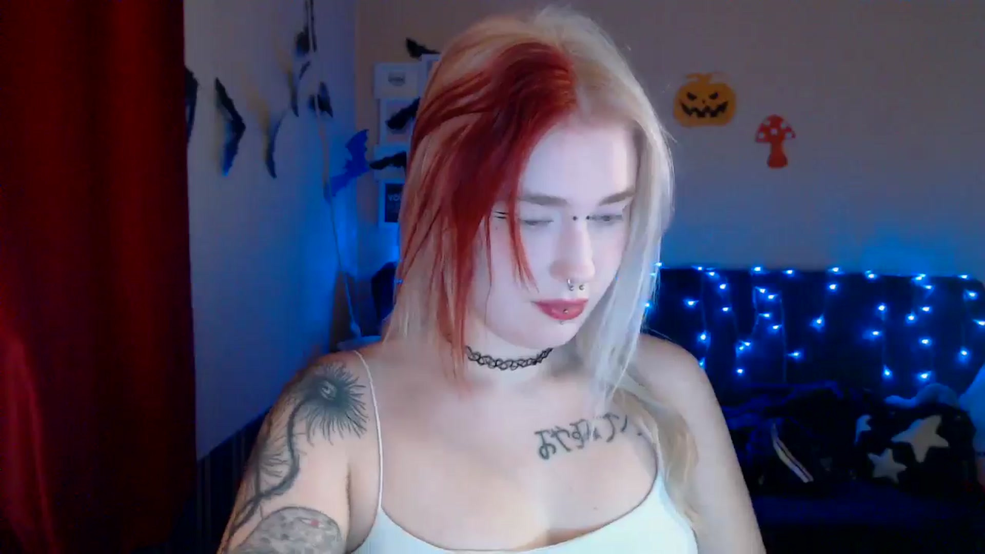 Gallery image thumbnail from Killinna's myfreecams stream on, 10/24/2024, 14:01 image 11 of 20