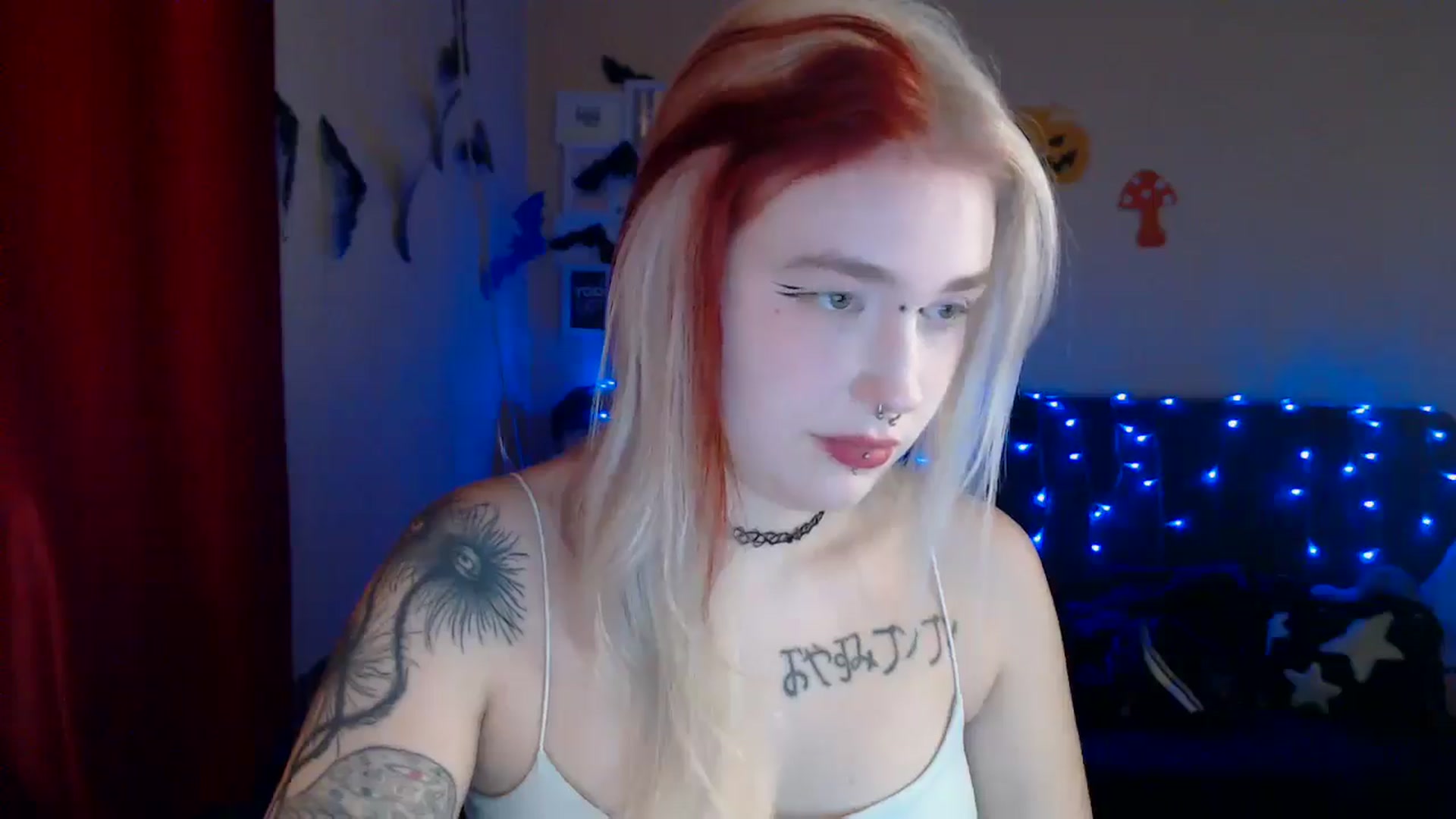 Gallery image thumbnail from Killinna's myfreecams stream on, 10/24/2024, 14:01 image 12 of 20