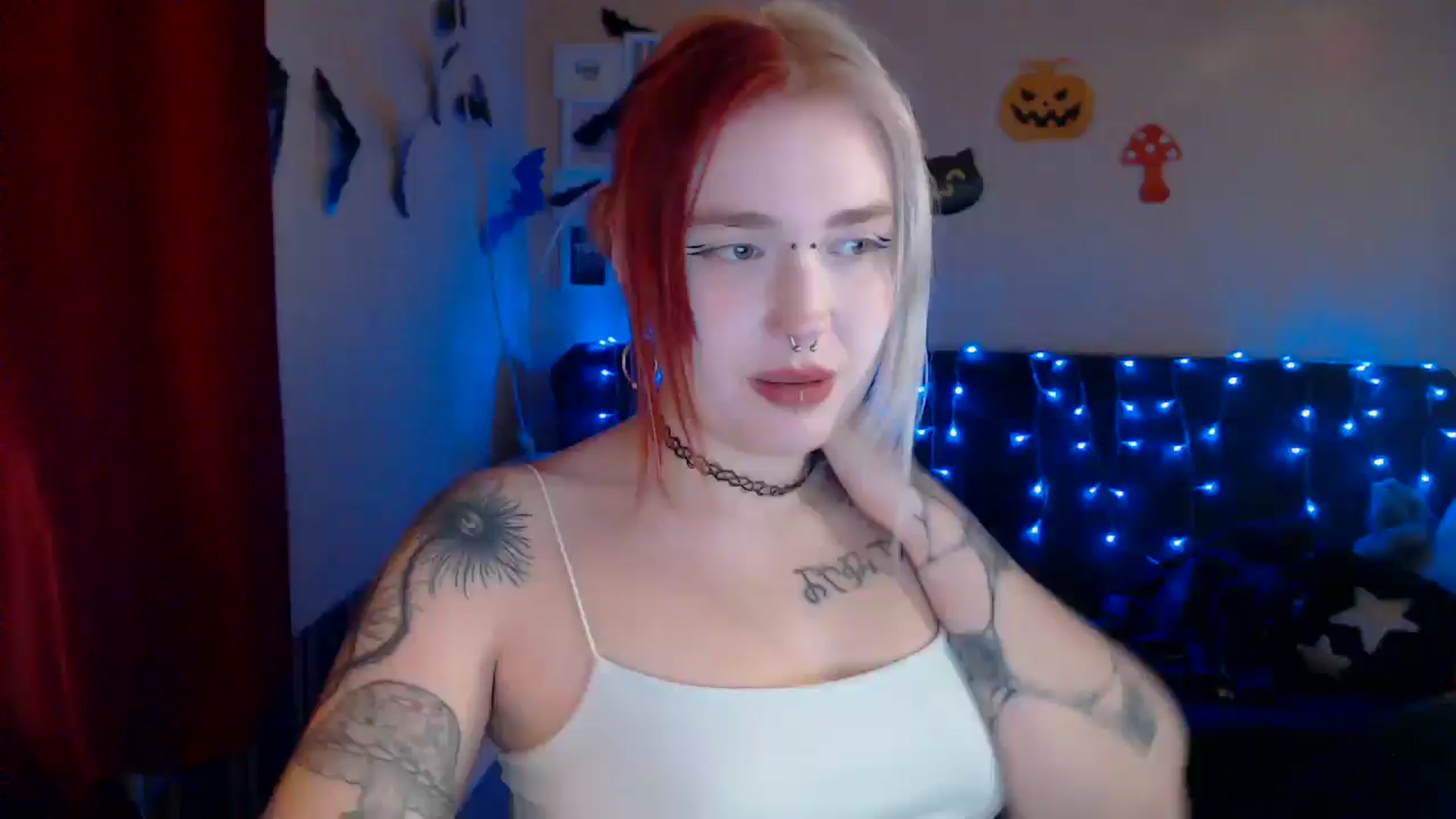 Gallery image thumbnail from Killinna's myfreecams stream on, 10/24/2024, 16:15 image 9 of 20
