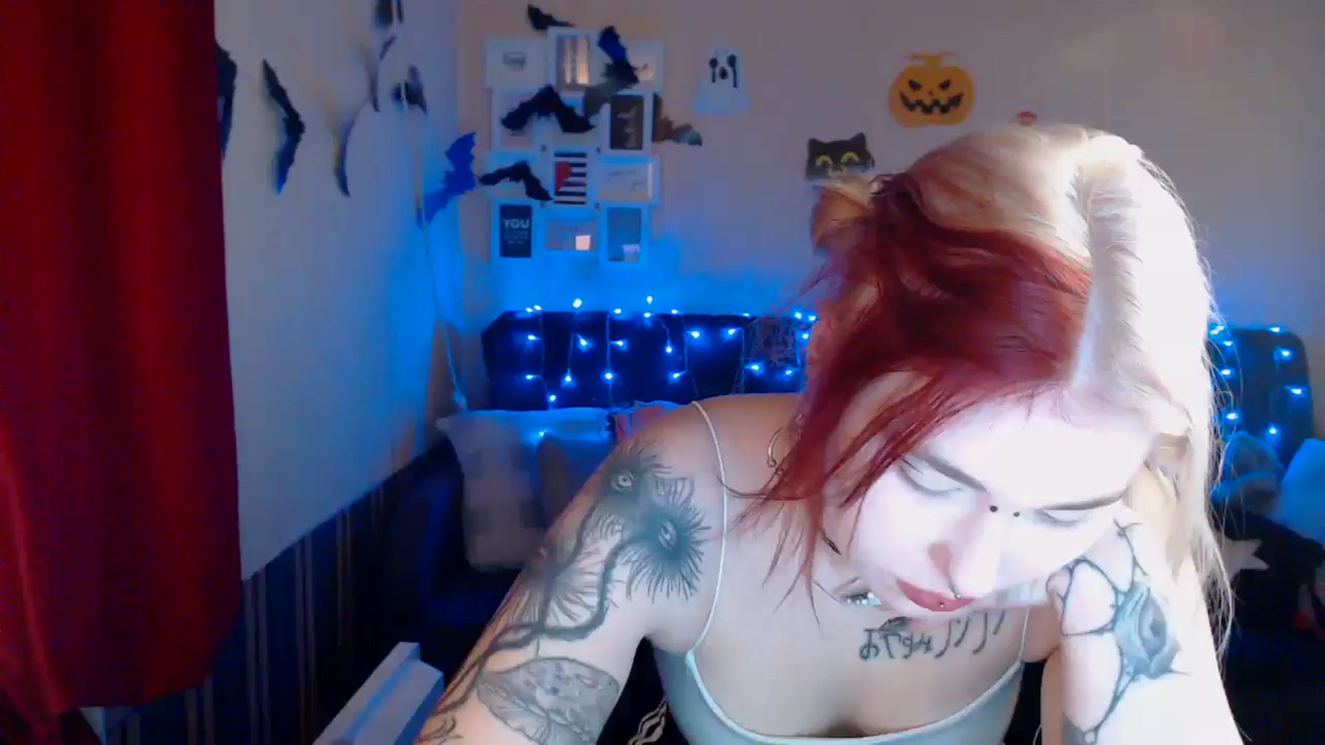 Gallery image thumbnail from Killinna's myfreecams stream on, 10/24/2024, 16:15 image 17 of 20