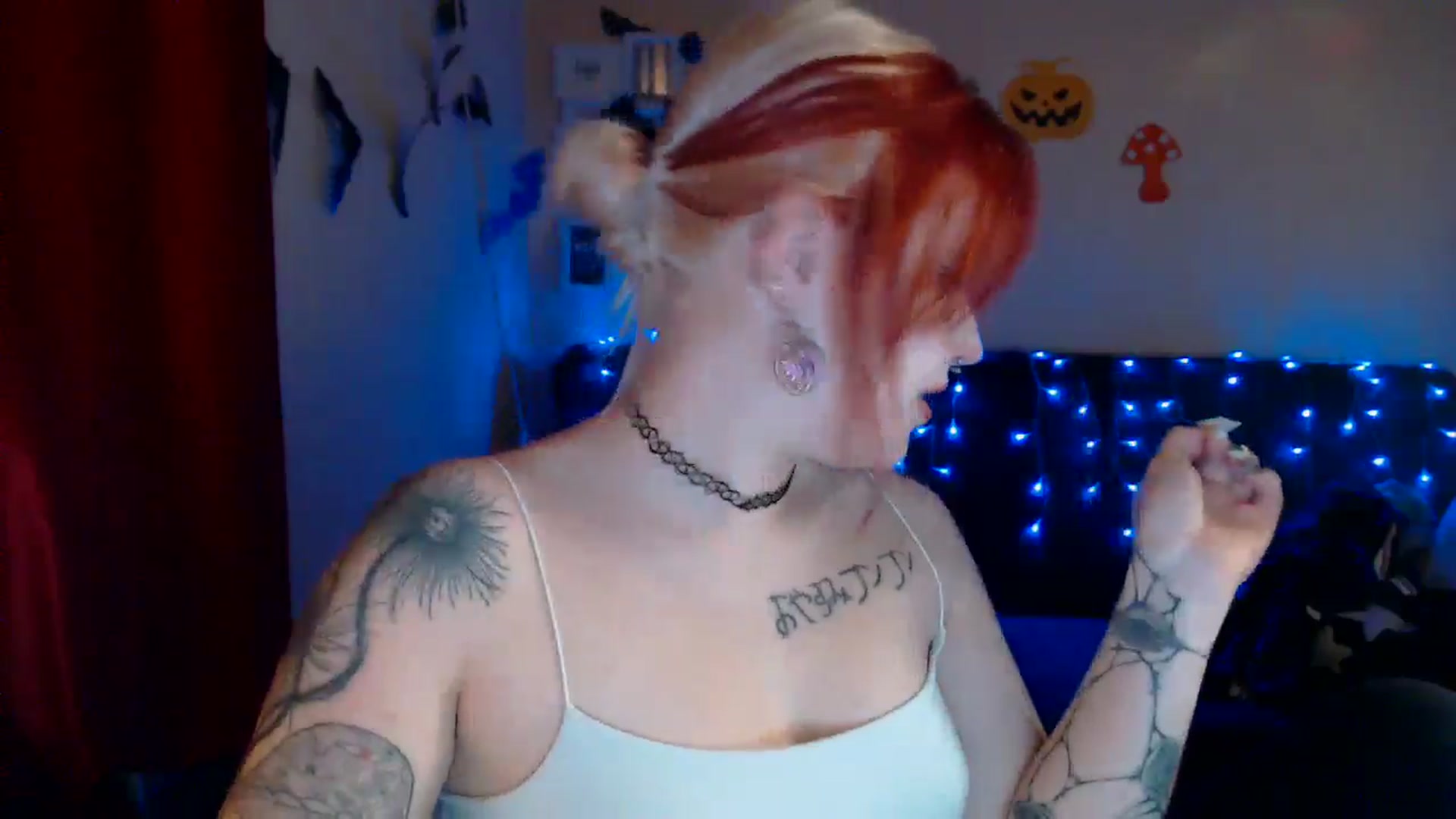 Gallery image thumbnail from Killinna's myfreecams stream on, 10/24/2024, 16:15 image 3 of 20