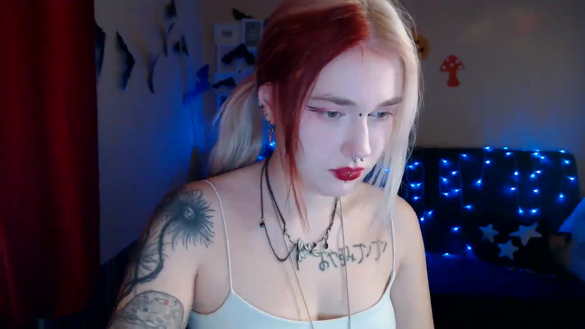 Gallery image thumbnail from Killinna's myfreecams stream on, 10/29/2024, 15:27 image 11 of 20