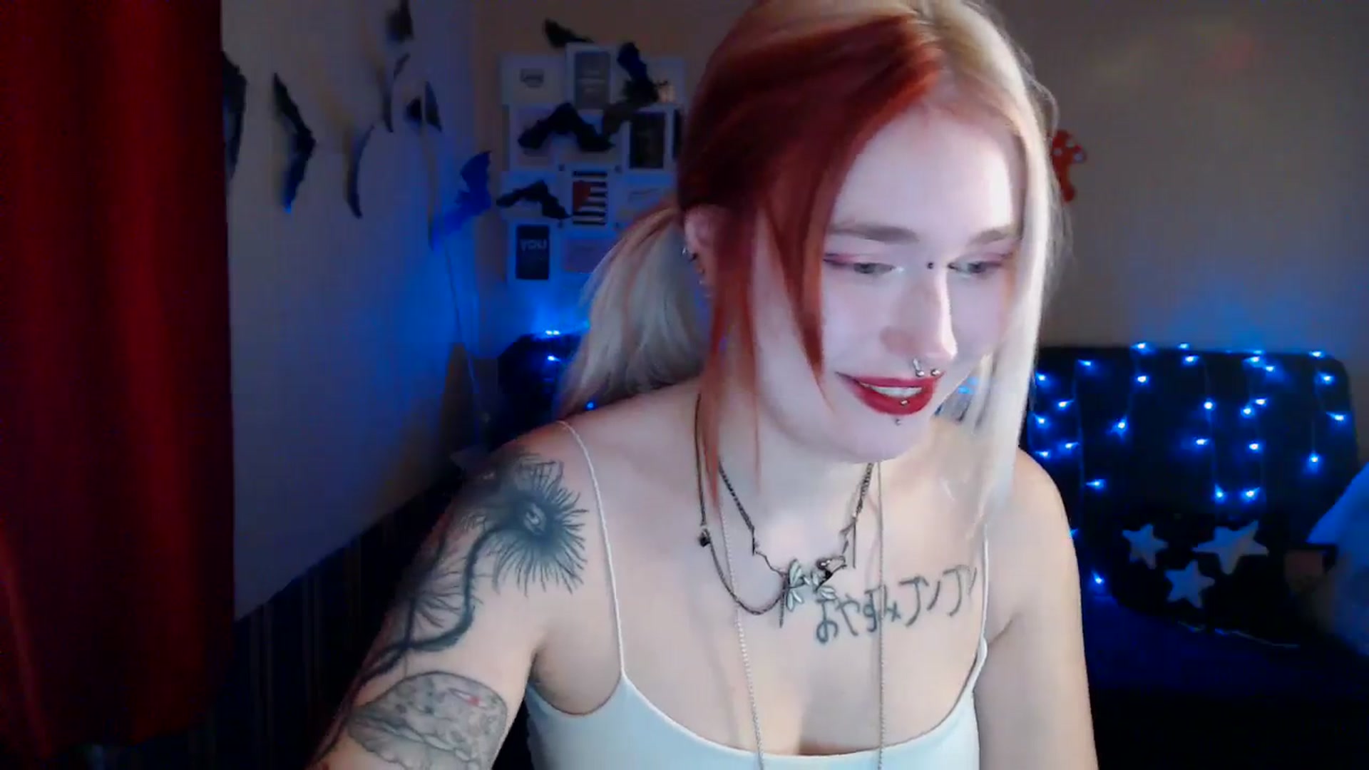 Gallery image thumbnail from Killinna's myfreecams stream on, 10/29/2024, 15:27 image 12 of 20