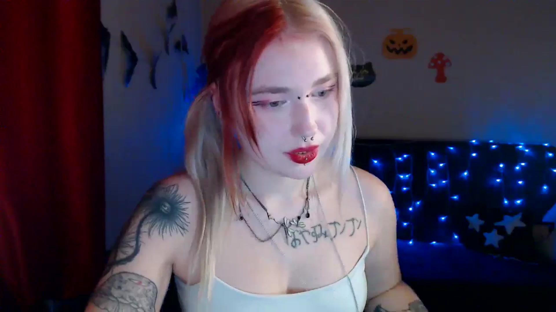 Gallery image thumbnail from Killinna's myfreecams stream on, 10/29/2024, 15:27 image 7 of 20