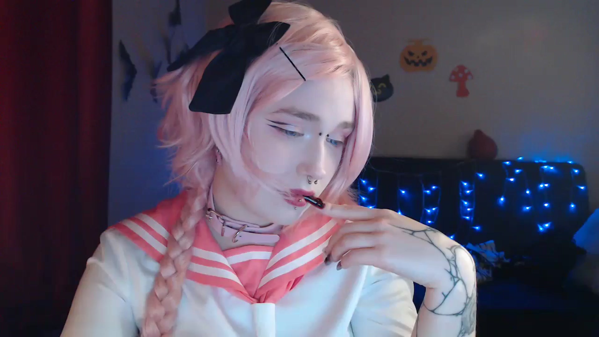 Gallery image thumbnail from Killinna's myfreecams stream on, 10/31/2024, 15:05 image 12 of 20