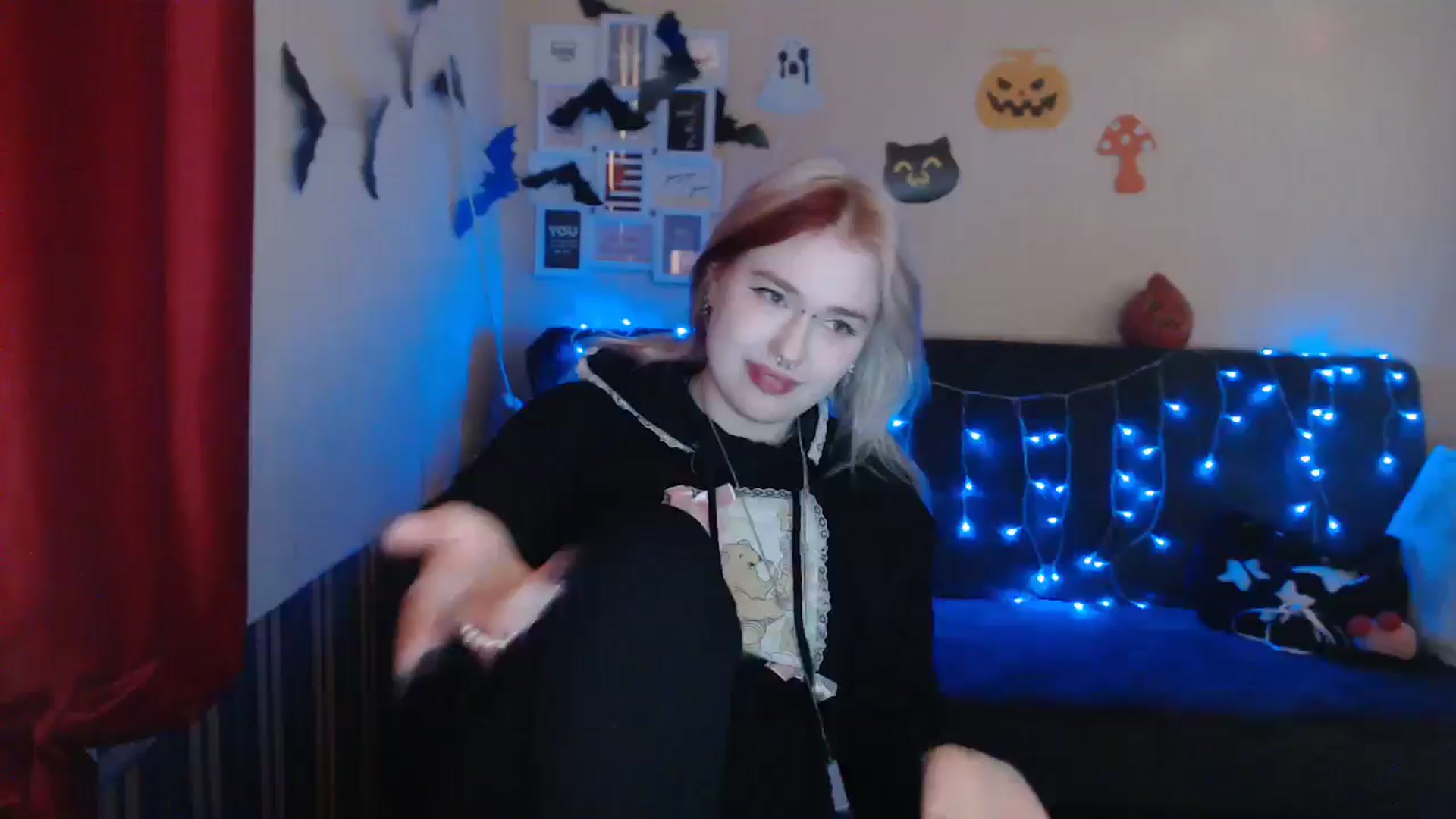 Gallery image thumbnail from Killinna's myfreecams stream on, 11/02/2024, 16:16 image 19 of 20