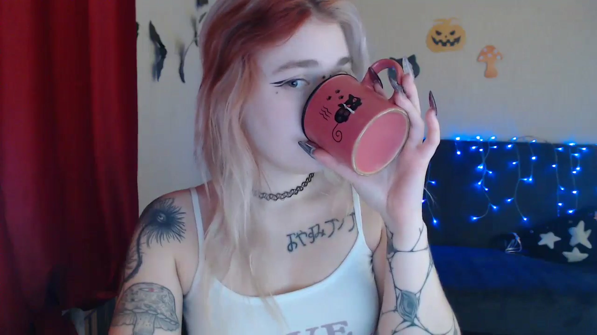 Gallery image thumbnail from Killinna's myfreecams stream on, 11/15/2024, 16:59 image 2 of 20