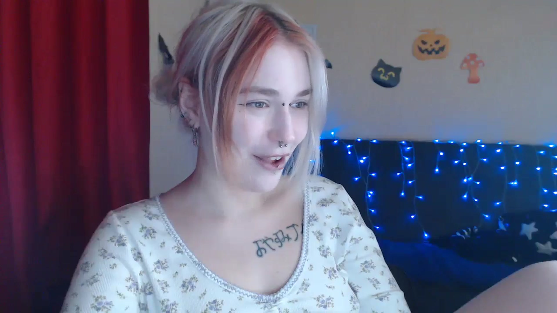 Gallery image thumbnail from Killinna's myfreecams stream on, 11/17/2024, 15:38 image 19 of 20