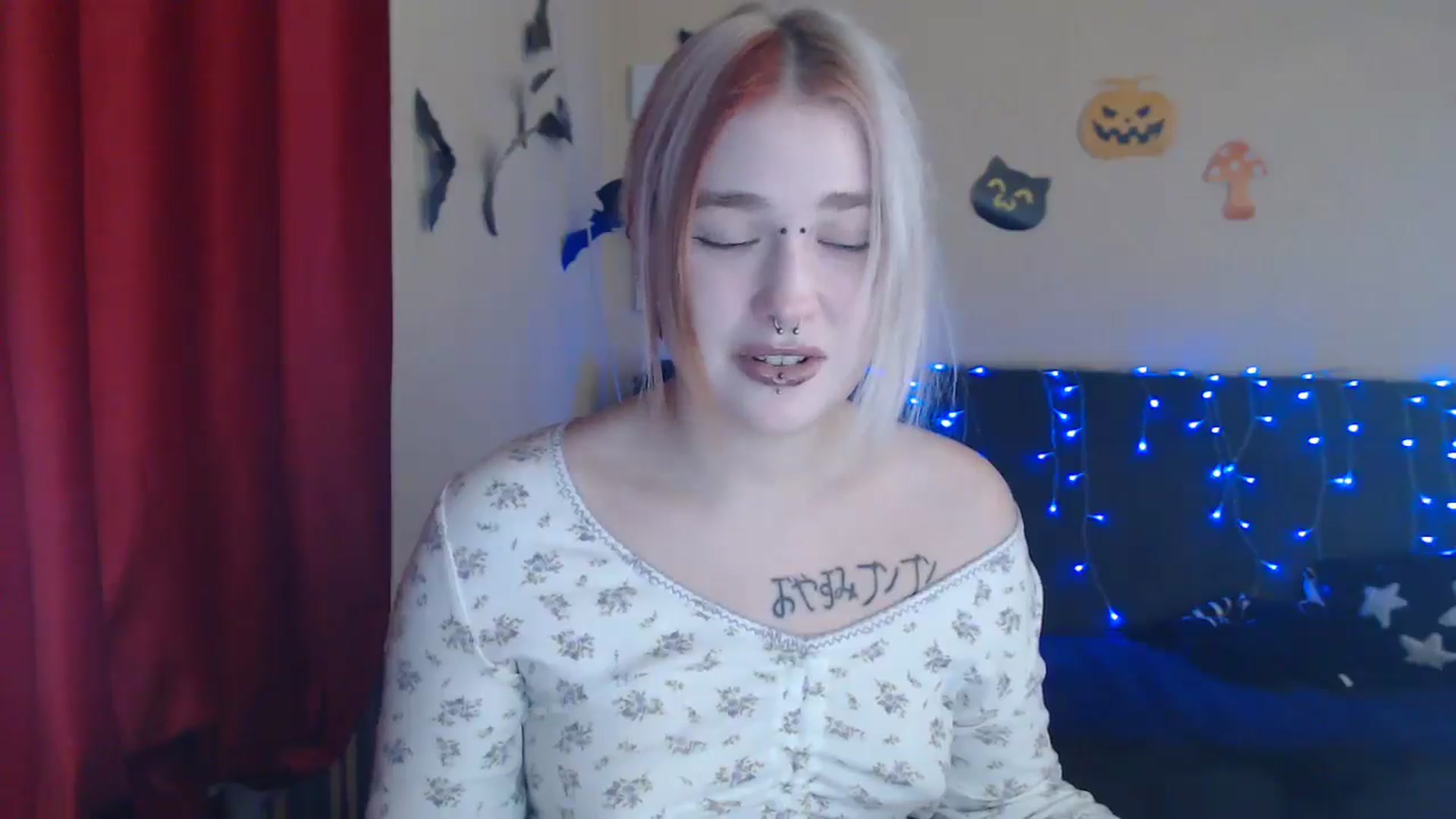Gallery image thumbnail from Killinna's myfreecams stream on, 11/17/2024, 15:38 image 5 of 20