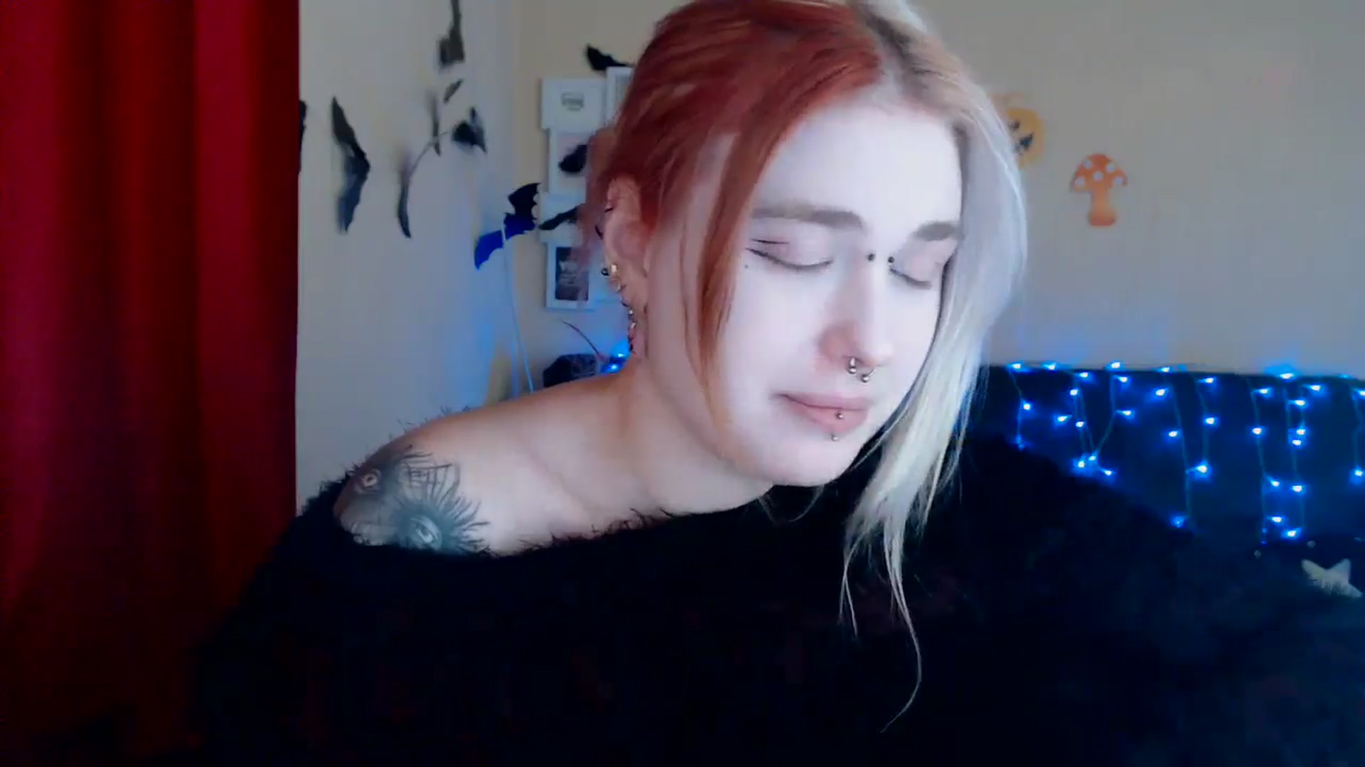 Gallery image thumbnail from Killinna's myfreecams stream on, 11/20/2024, 15:16 image 17 of 20