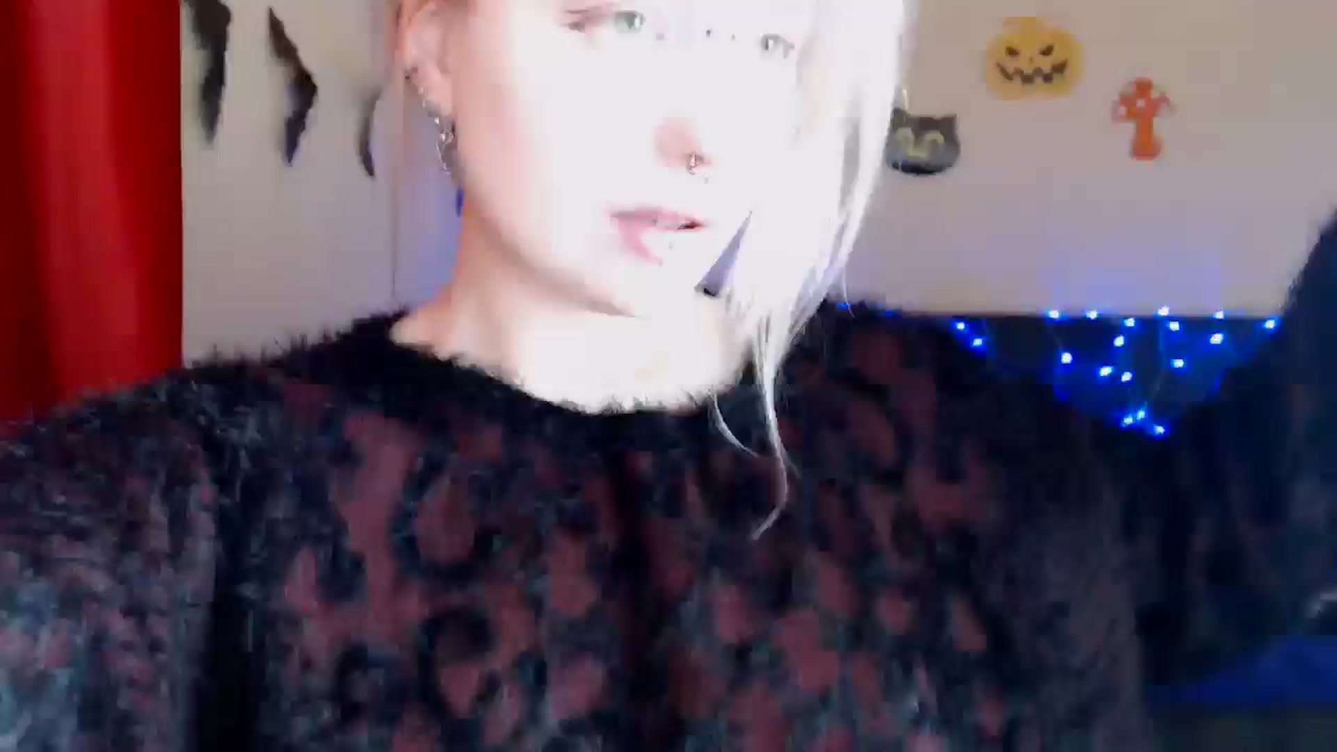 Gallery image thumbnail from Killinna's myfreecams stream on, 11/20/2024, 15:16 image 1 of 20