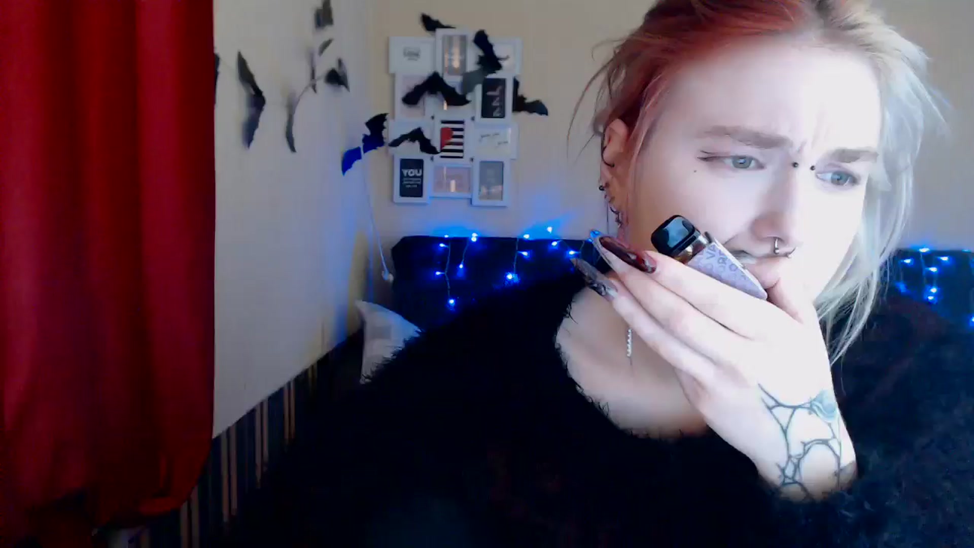Gallery image thumbnail from Killinna's myfreecams stream on, 11/20/2024, 16:35 image 10 of 20