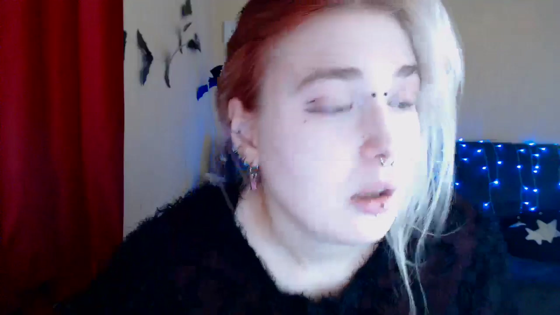 Gallery image thumbnail from Killinna's myfreecams stream on, 11/20/2024, 16:35 image 13 of 20