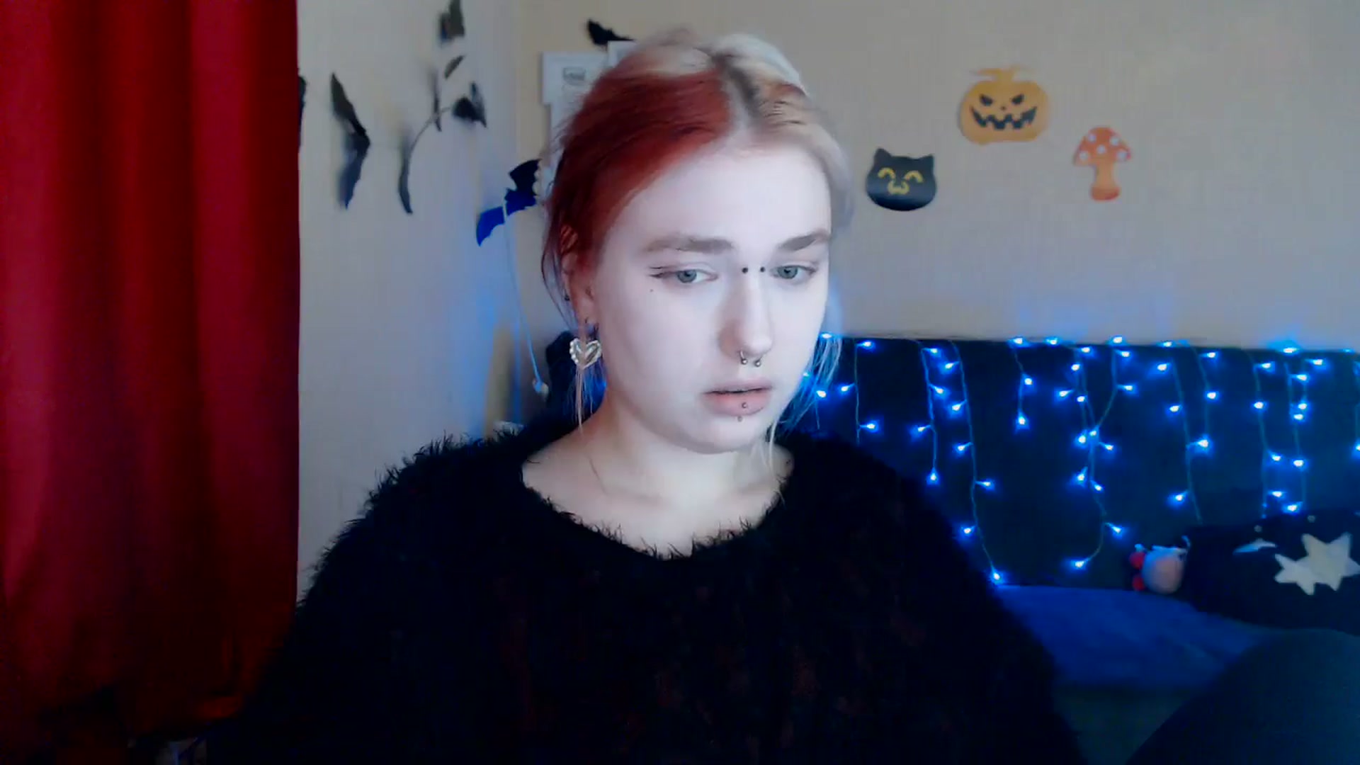 Gallery image thumbnail from Killinna's myfreecams stream on, 11/20/2024, 16:35 image 7 of 20