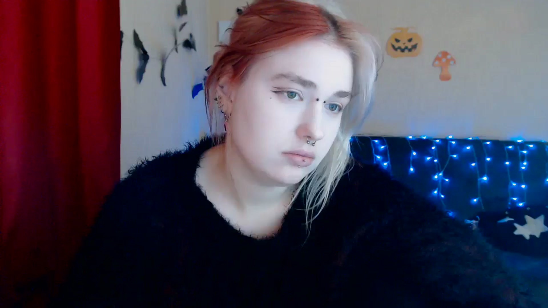Gallery image thumbnail from Killinna's myfreecams stream on, 11/20/2024, 16:35 image 4 of 20