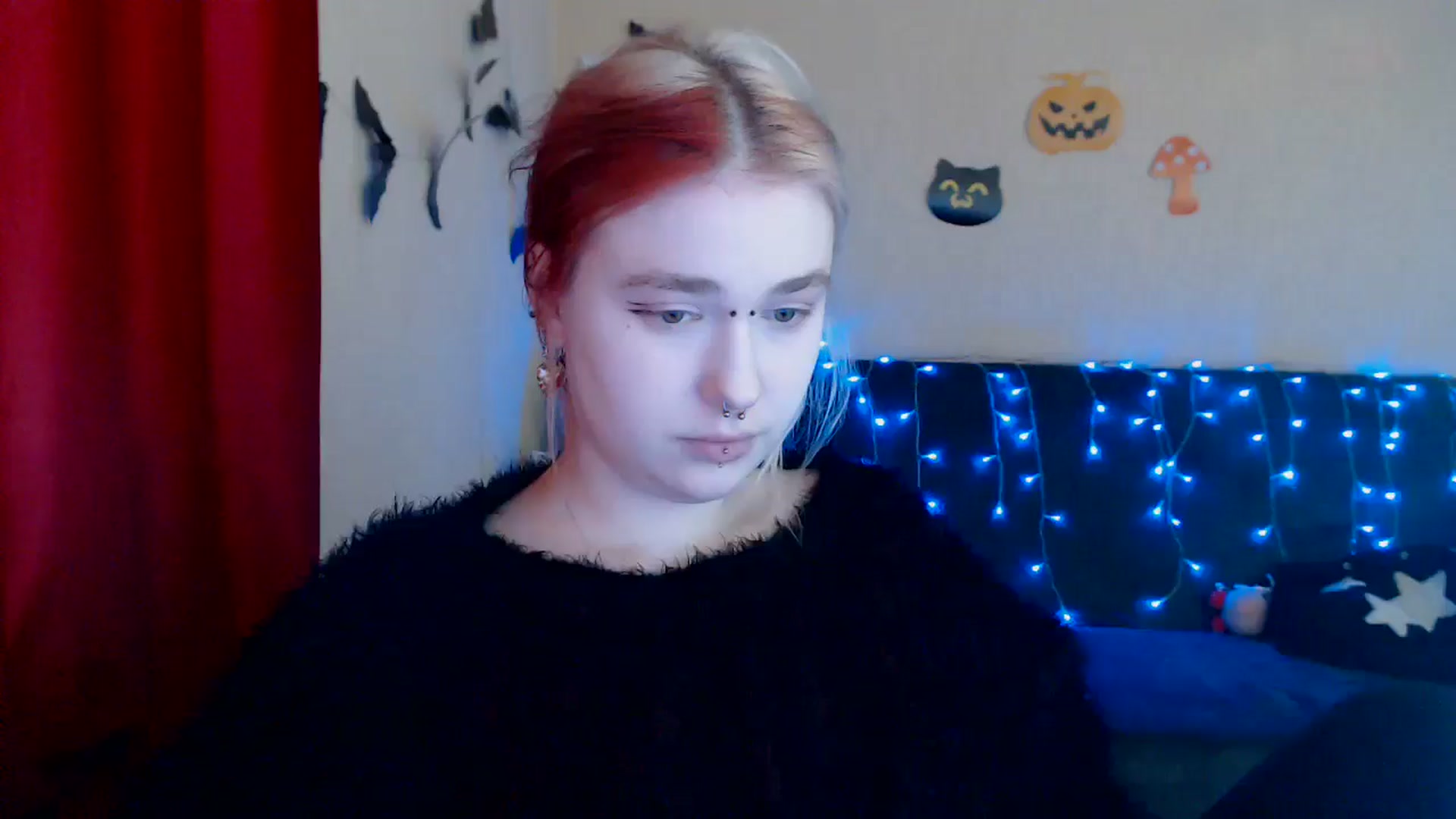 Gallery image thumbnail from Killinna's myfreecams stream on, 11/20/2024, 16:35 image 6 of 20