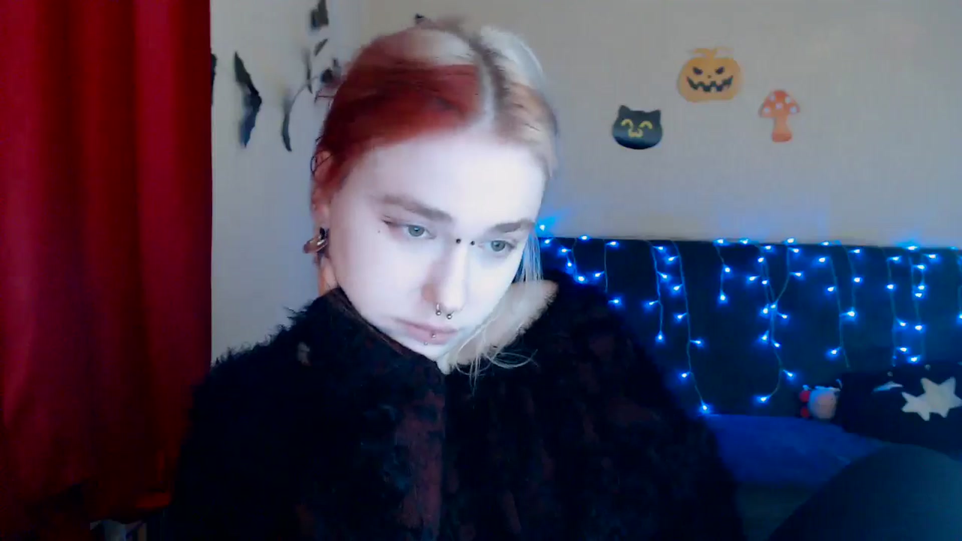 Gallery image thumbnail from Killinna's myfreecams stream on, 11/20/2024, 16:35 image 5 of 20