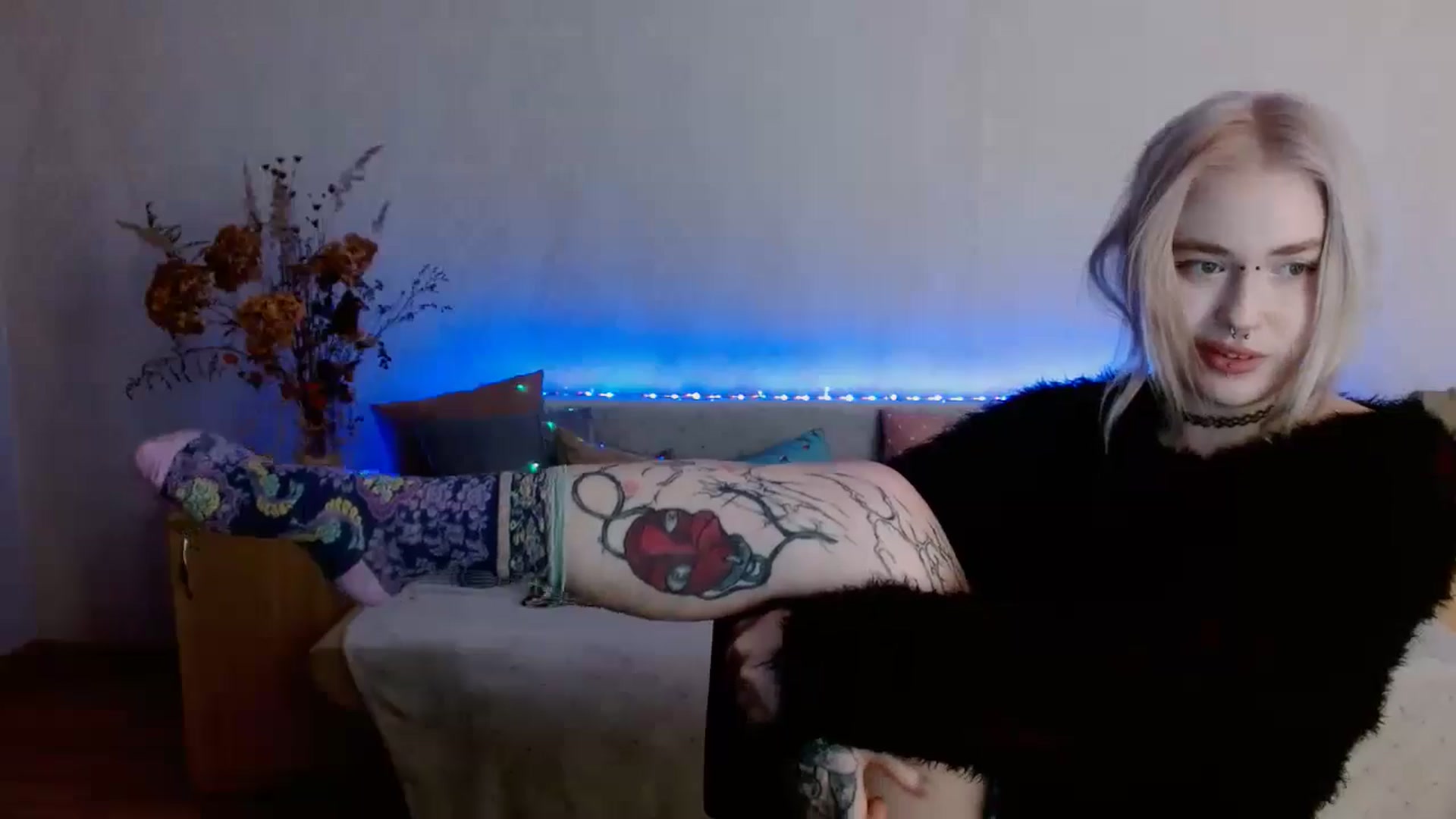 Gallery image thumbnail from Killinna's myfreecams stream on, 11/24/2024, 16:06 image 18 of 20